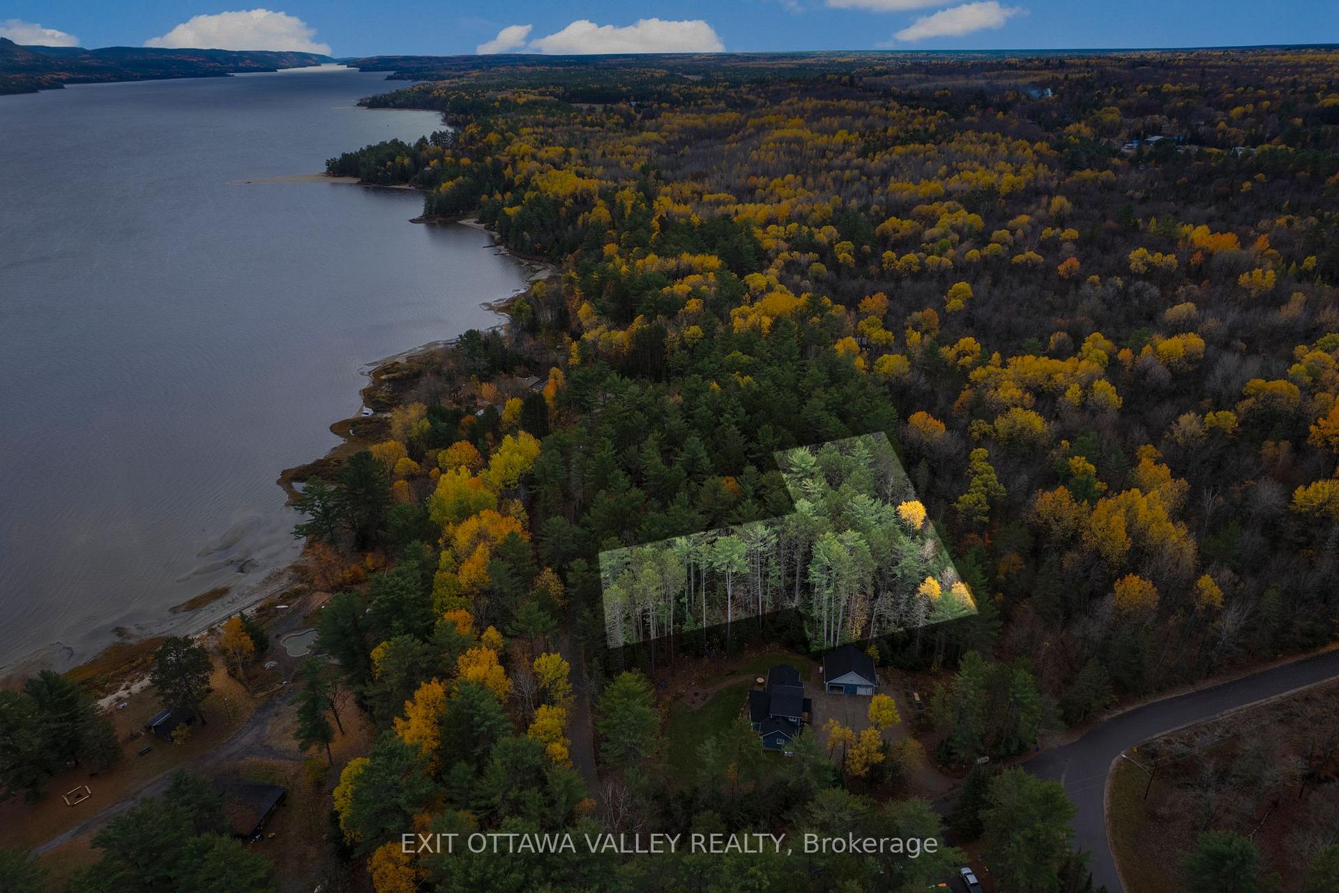 Photo 6 of Part 1 Red Deer Avenue, Deep River — HOMEH