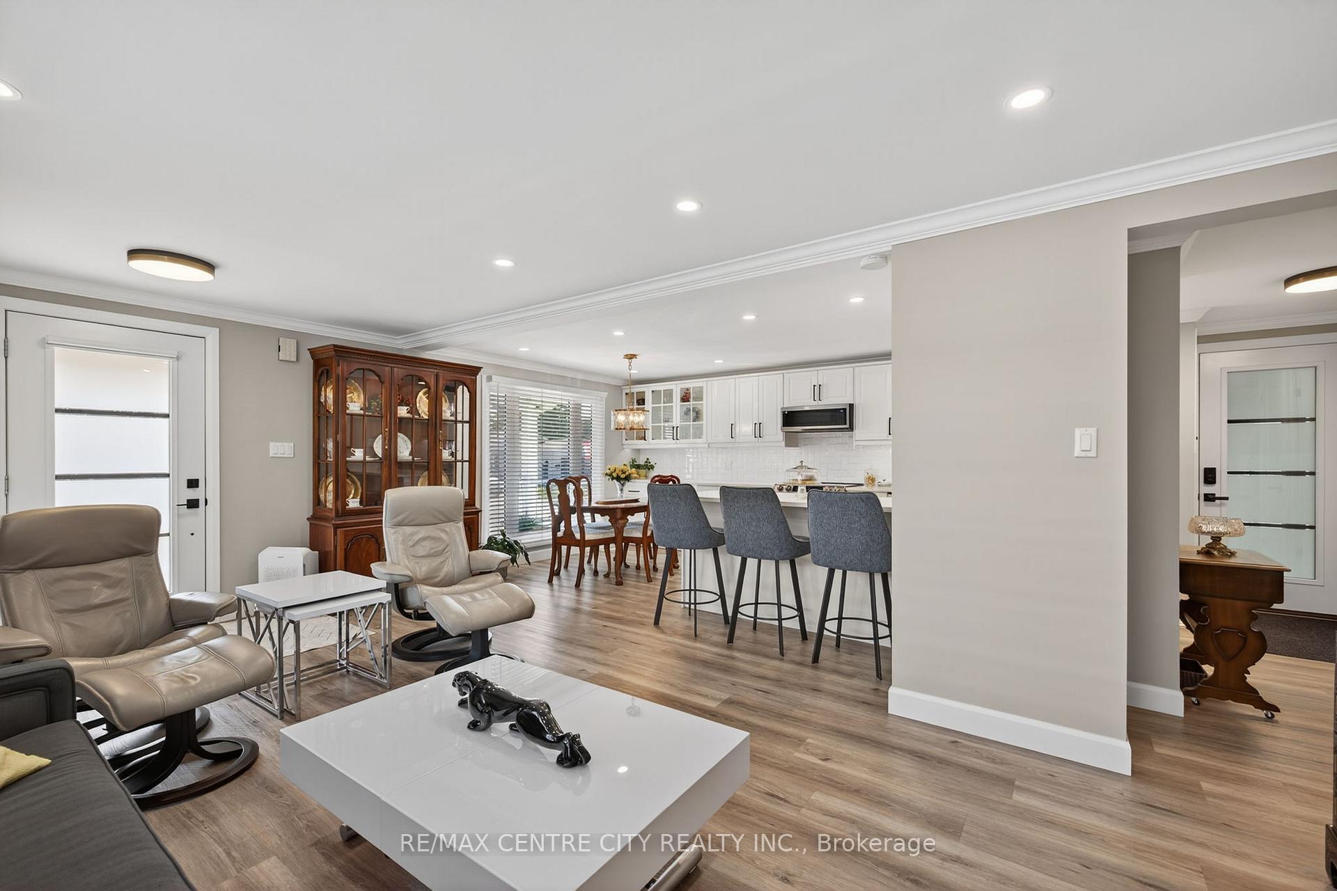 Photo 16 of 19 Miller Street, Strathroy-Caradoc, SW — HOMEH