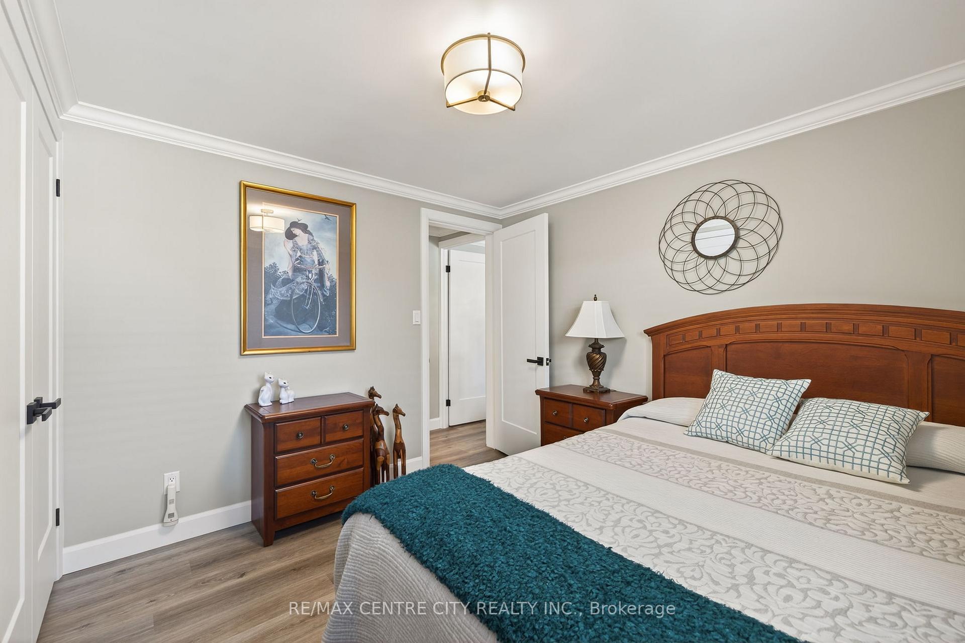 Photo 31 of 19 Miller Street, Strathroy-Caradoc, SW — HOMEH