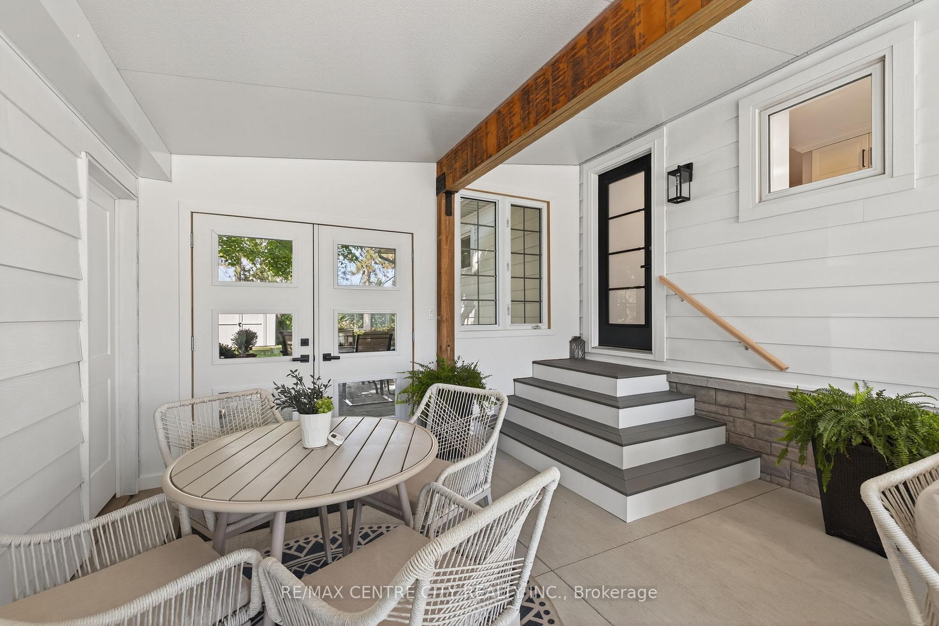 Photo 37 of 19 Miller Street, Strathroy-Caradoc, SW — HOMEH