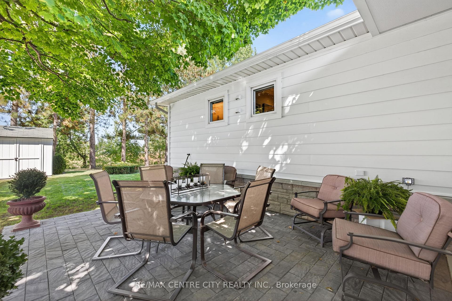 Photo 39 of 19 Miller Street, Strathroy-Caradoc, SW — HOMEH