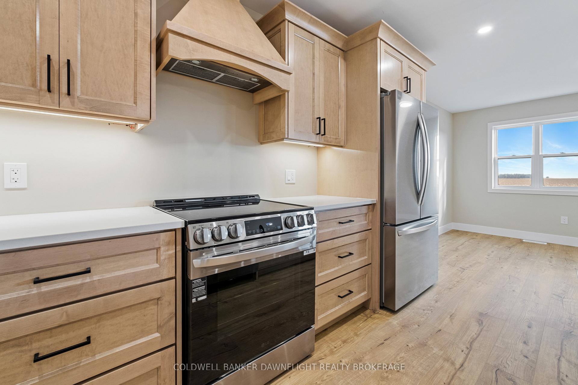 Photo 16 of 123 Victoria Avenue E, South Huron, Stephen — HOMEH