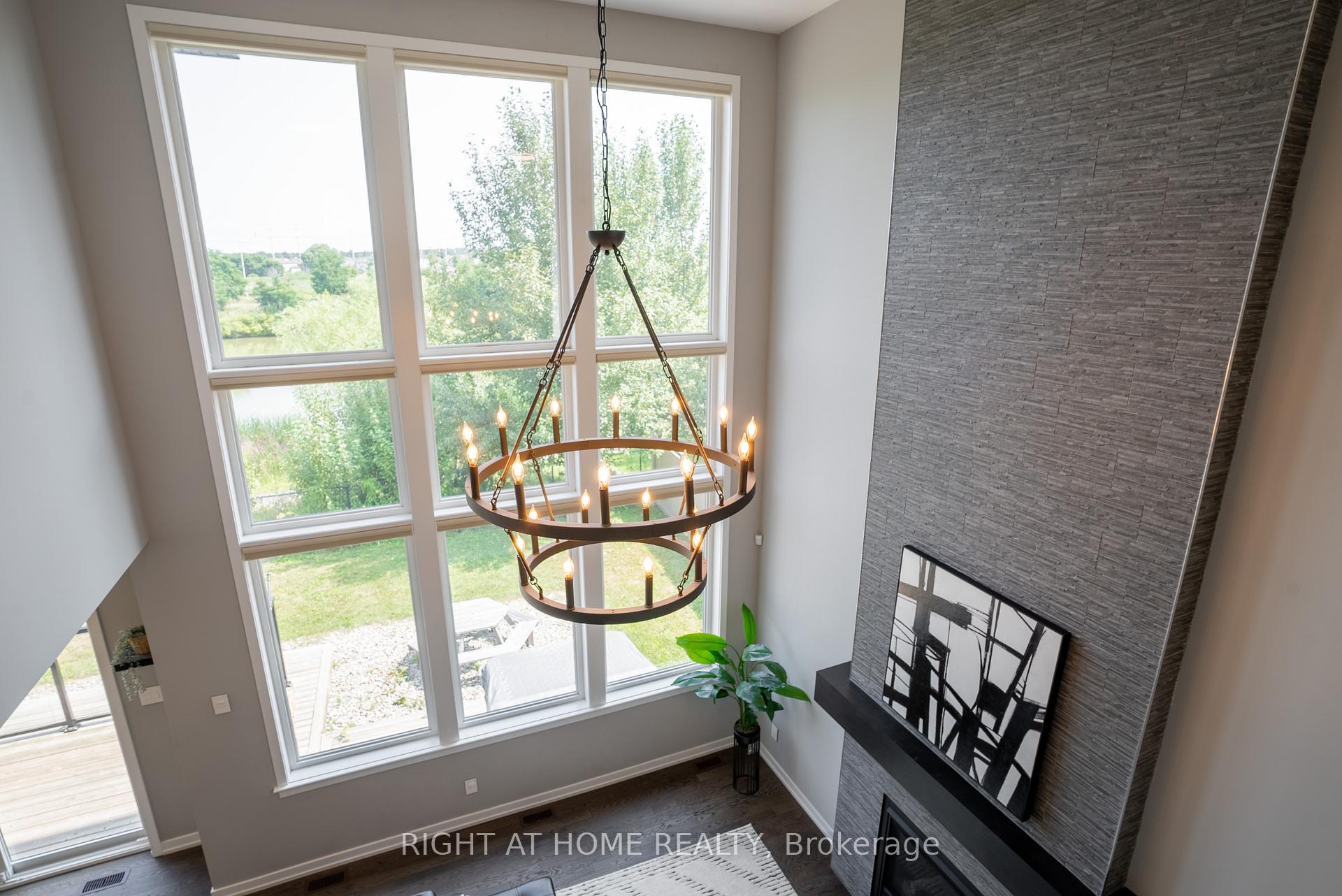 Photo 17 of 345 Andalusian Crescent, Ottawa, Kanata - Emerald Meadows/Trailwest — HOMEH