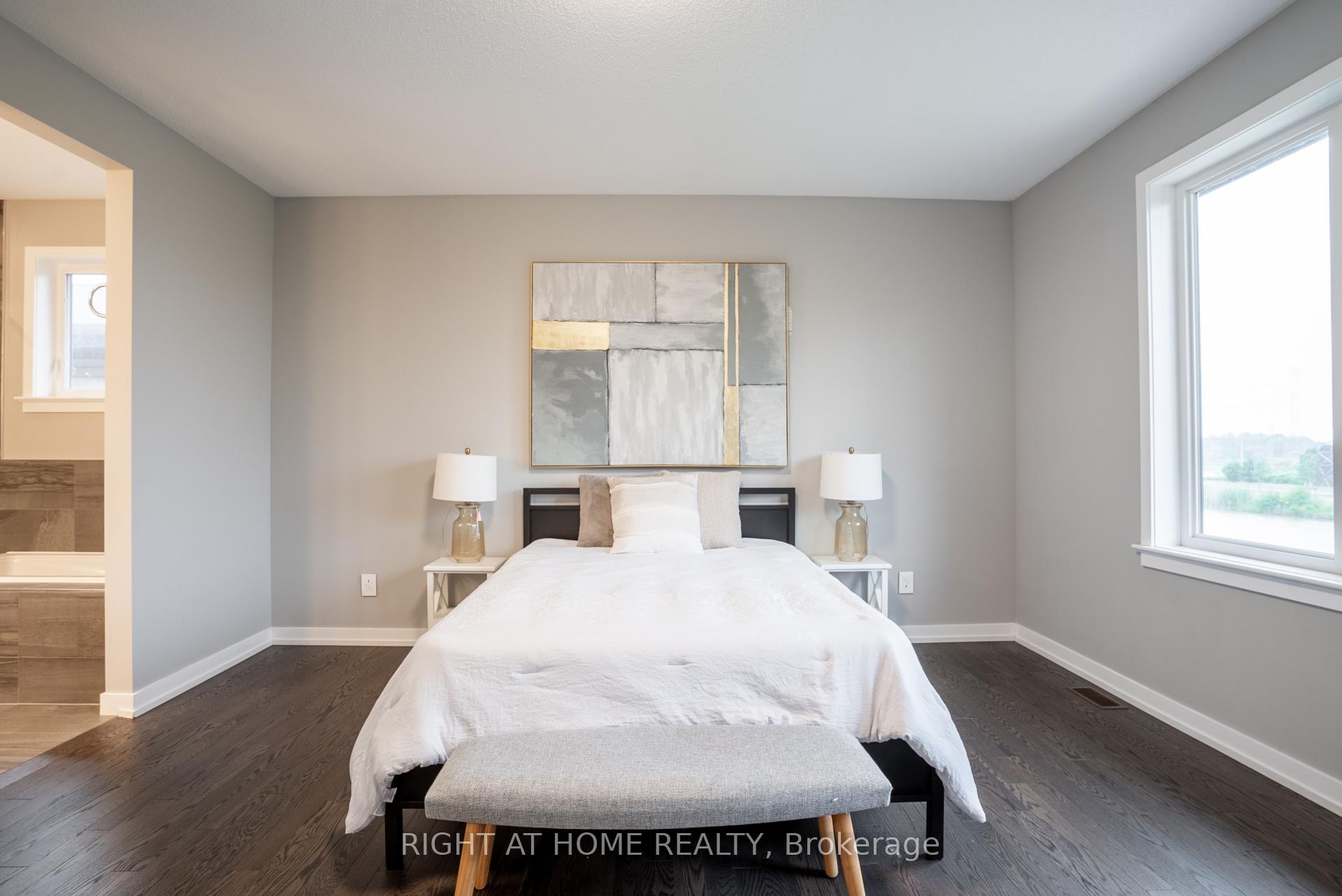 Photo 7 of 345 Andalusian Crescent, Ottawa, Kanata - Emerald Meadows/Trailwest — HOMEH