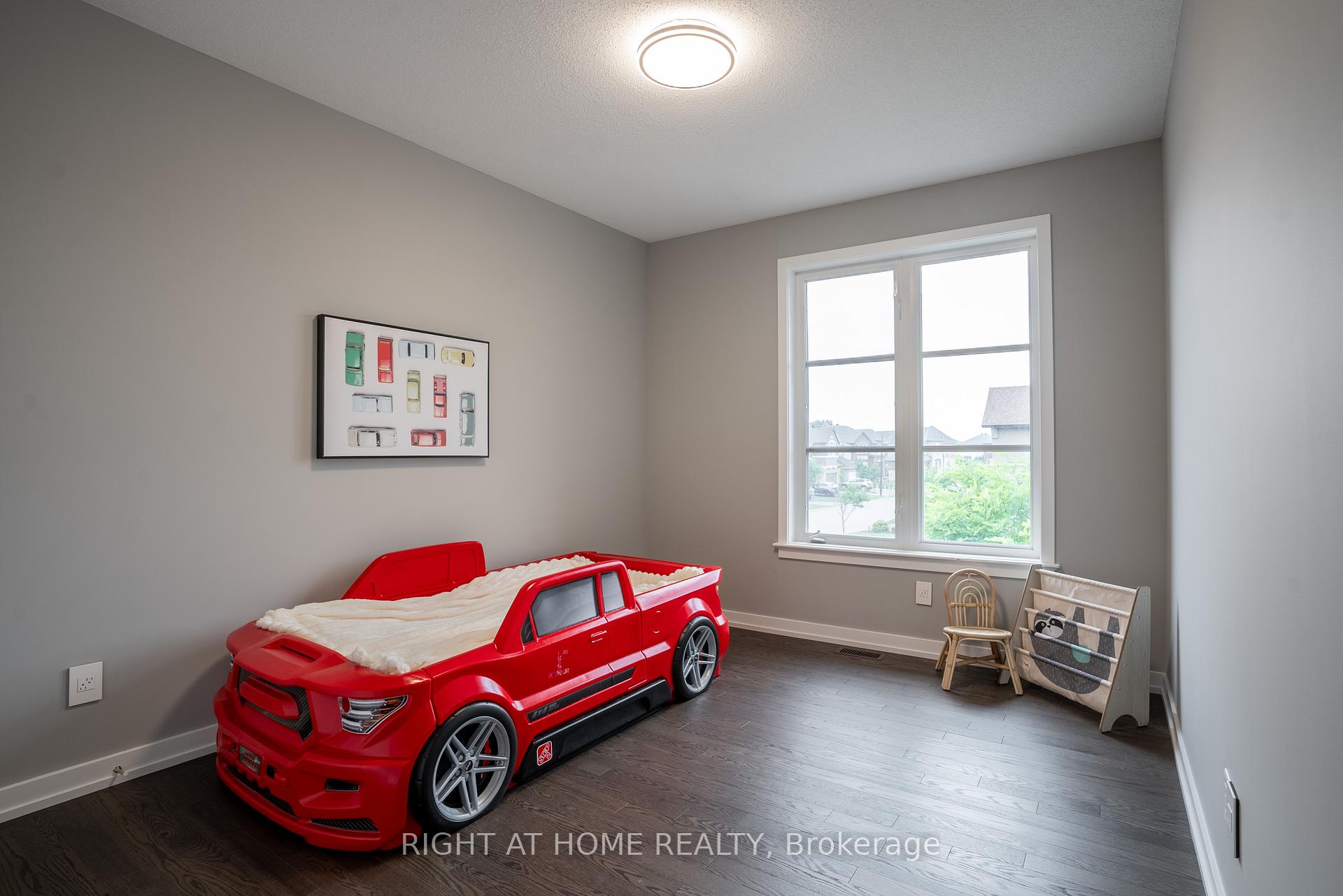 Photo 28 of 345 Andalusian Crescent, Ottawa, Kanata - Emerald Meadows/Trailwest — HOMEH
