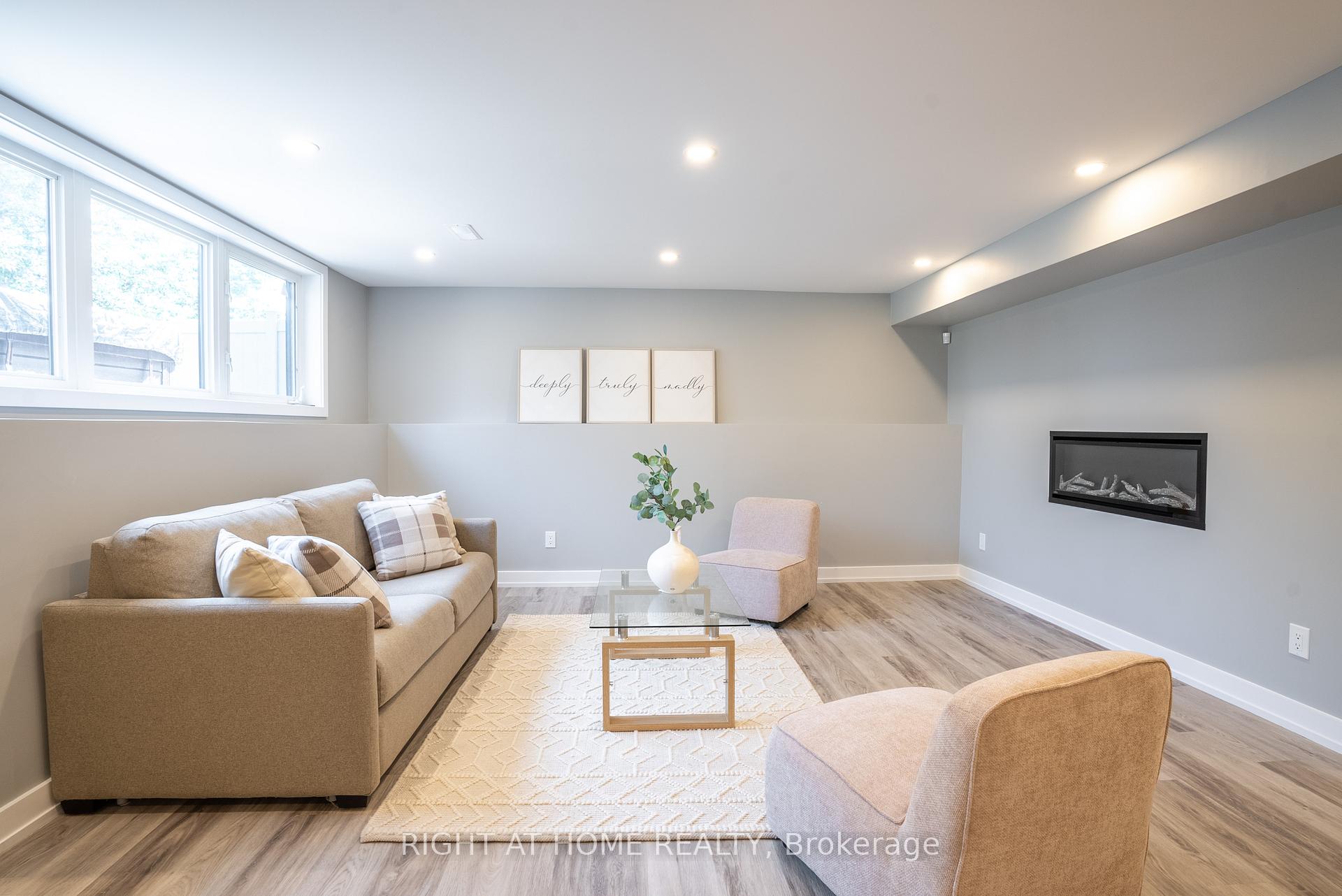 Photo 36 of 345 Andalusian Crescent, Ottawa, Kanata - Emerald Meadows/Trailwest — HOMEH