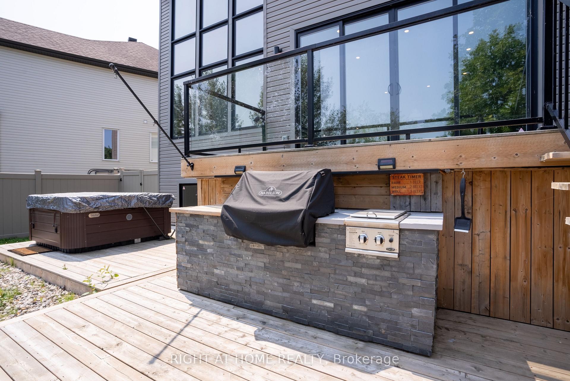 Photo 43 of 345 Andalusian Crescent, Ottawa, Kanata - Emerald Meadows/Trailwest — HOMEH