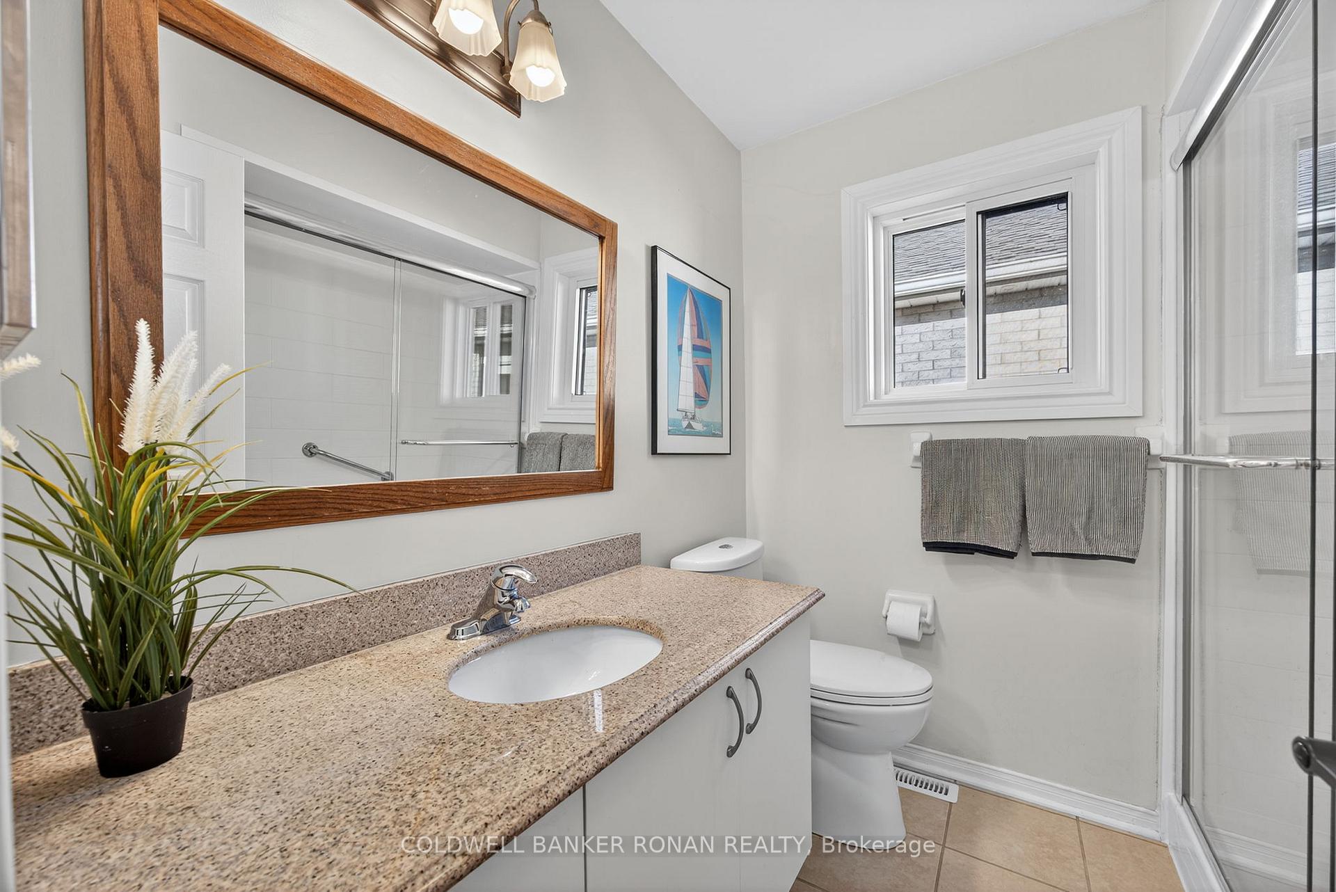 Photo 19 of 87 Gray Avenue, New Tecumseth, Alliston — HOMEH