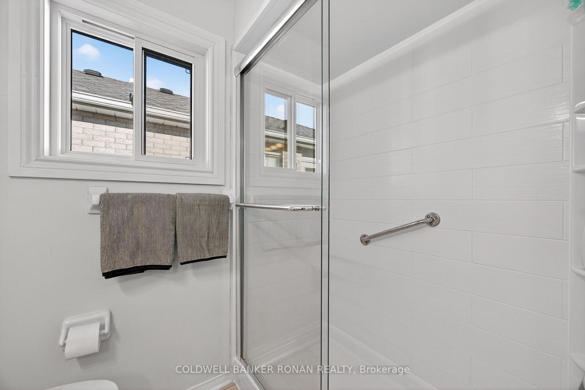 Photo 26 of 87 Gray Avenue, New Tecumseth, Alliston — HOMEH