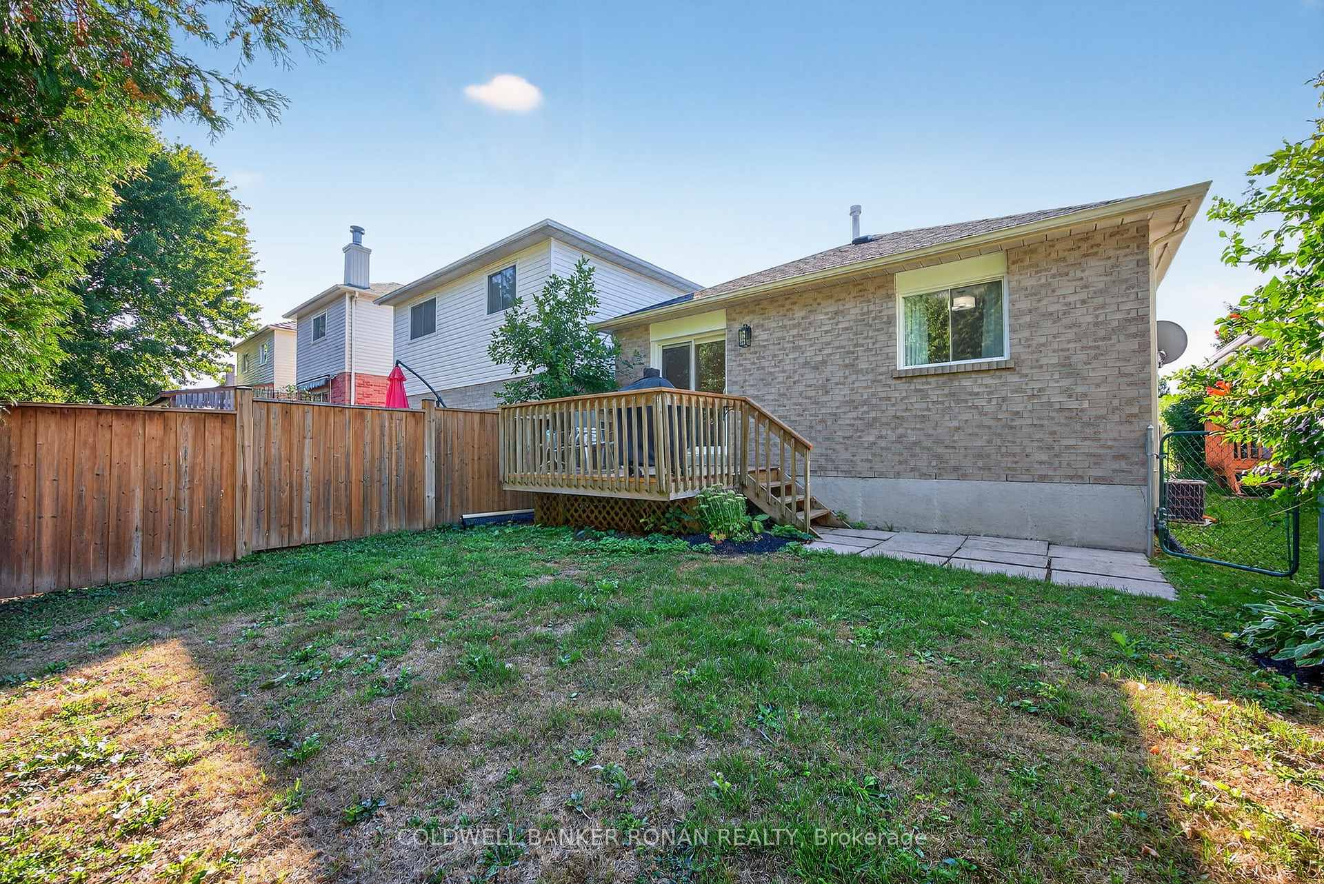 Photo 10 of 87 Gray Avenue, New Tecumseth, Alliston — HOMEH