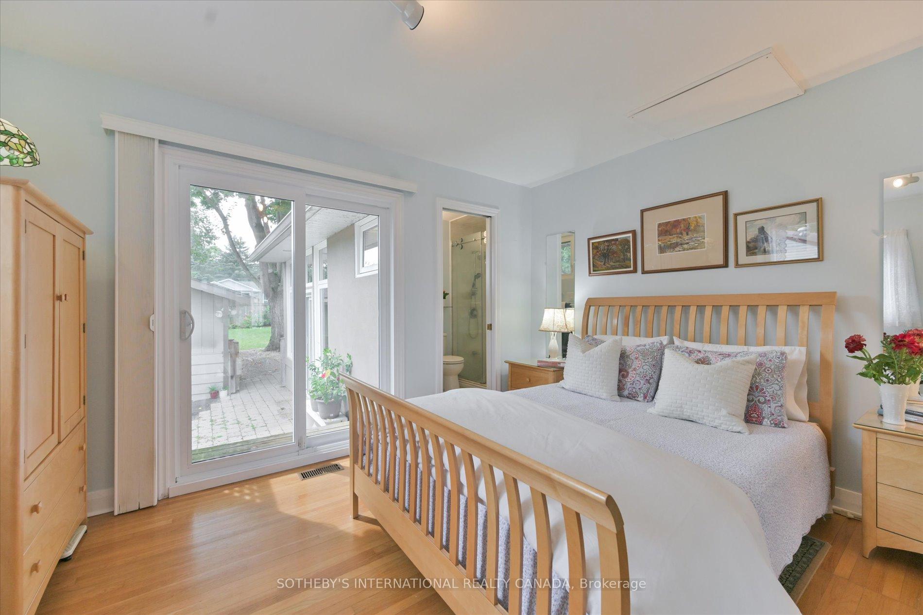 Photo 5 of 8 Aleda Street, Barrie, Sunnidale — HOMEH