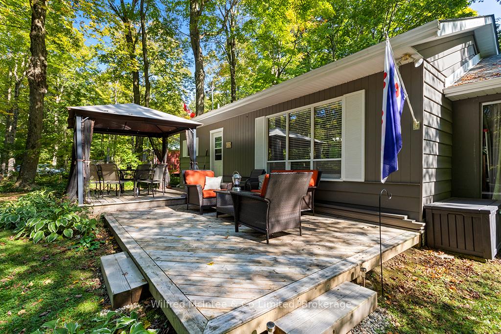 Photo 2 of 228 Thompson Avenue, Native Leased Lands — HOMEH