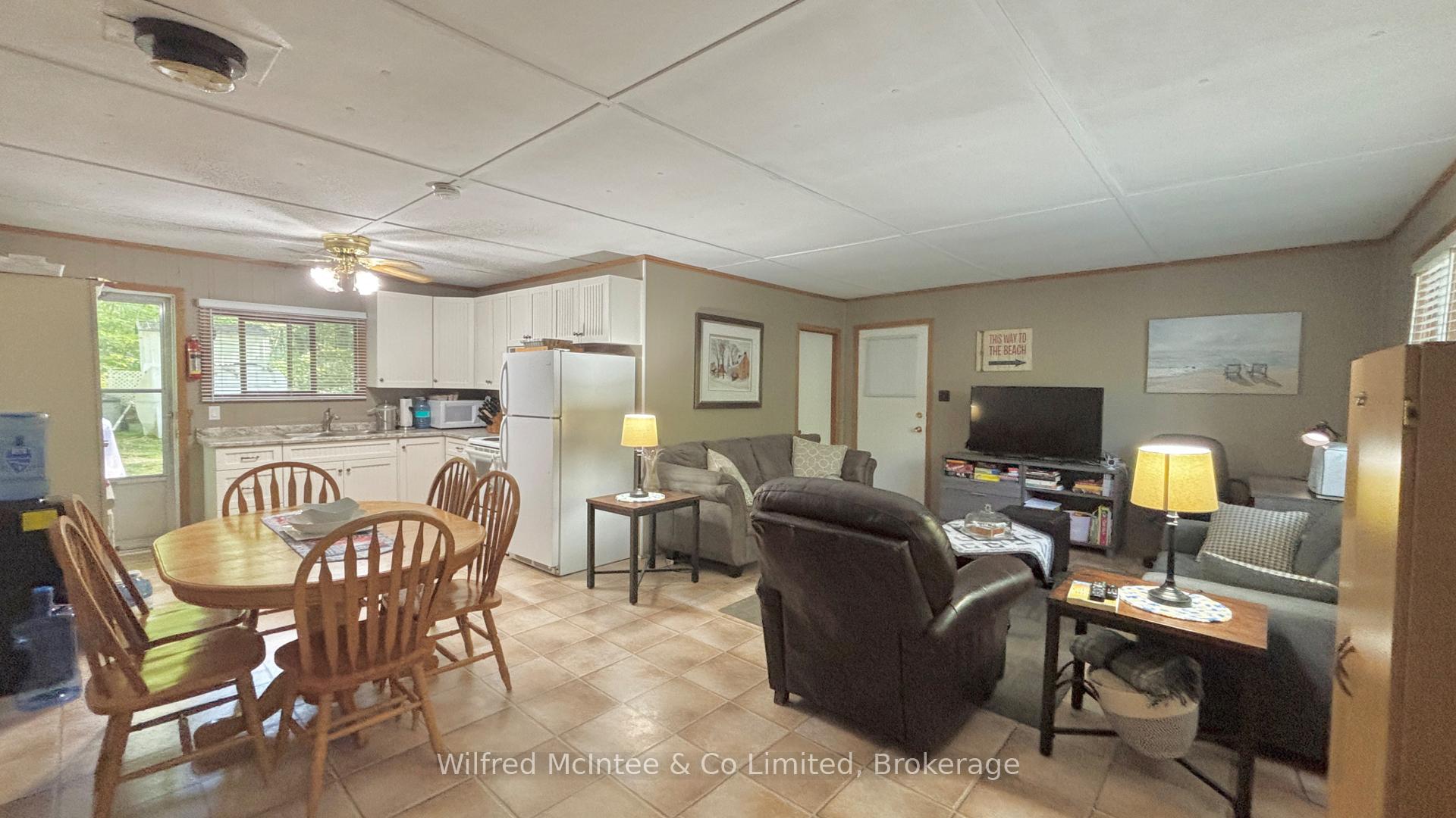 Photo 15 of 228 Thompson Avenue, Native Leased Lands — HOMEH