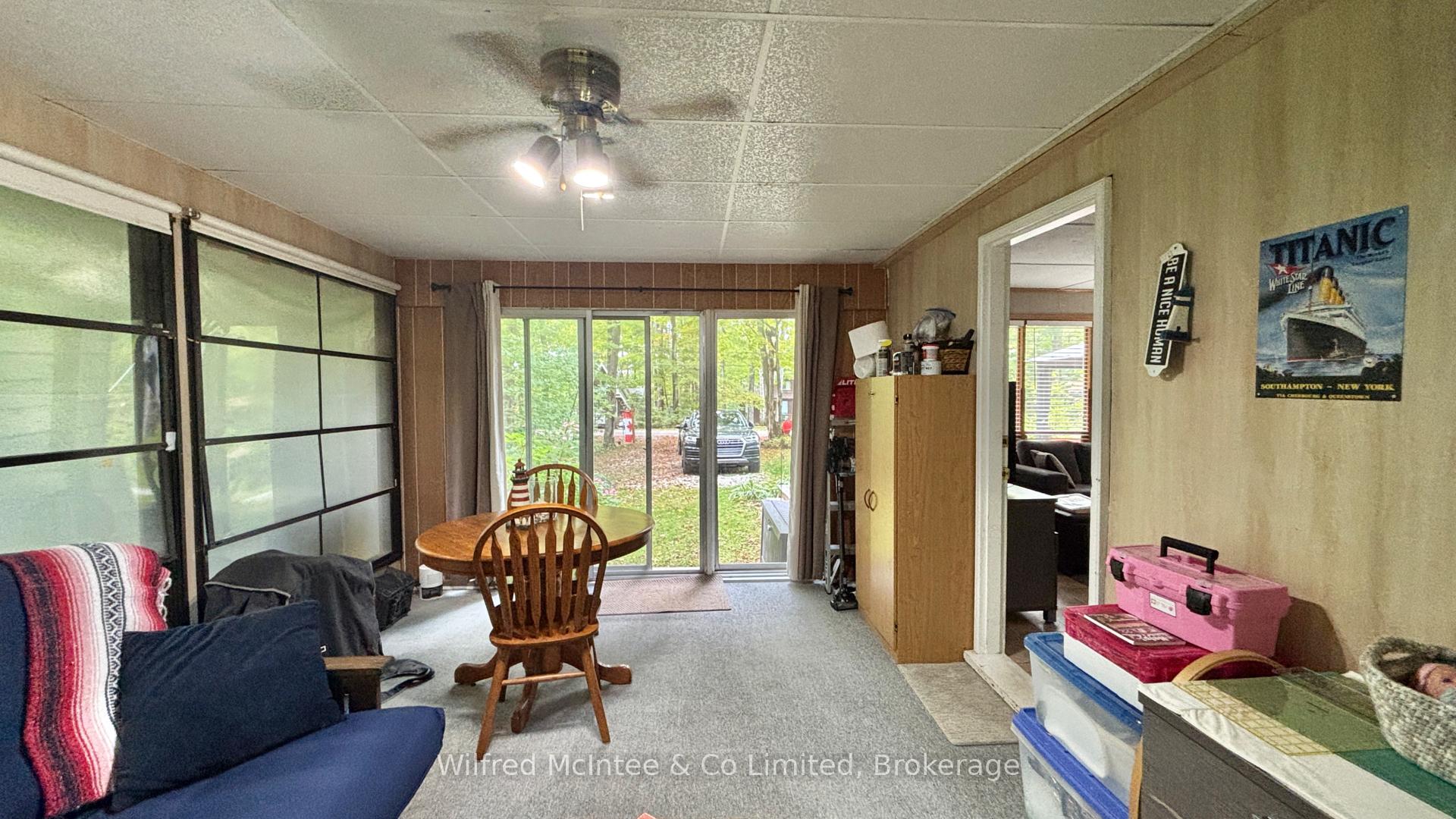 Photo 21 of 228 Thompson Avenue, Native Leased Lands — HOMEH