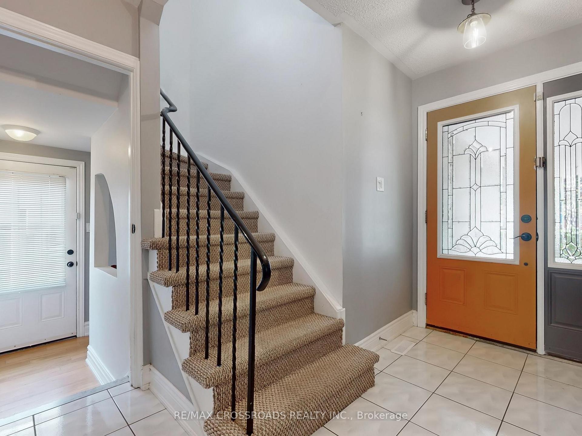 Photo 12 of 1777 Shadybrook Drive, Pickering, Amberlea — HOMEH