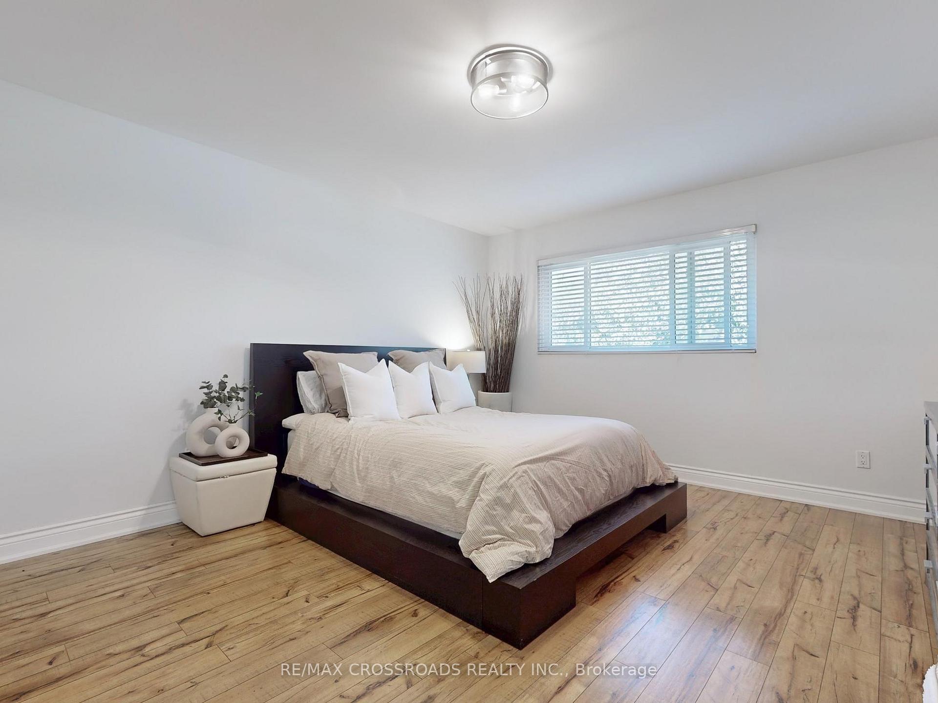 Photo 9 of 1777 Shadybrook Drive, Pickering, Amberlea — HOMEH