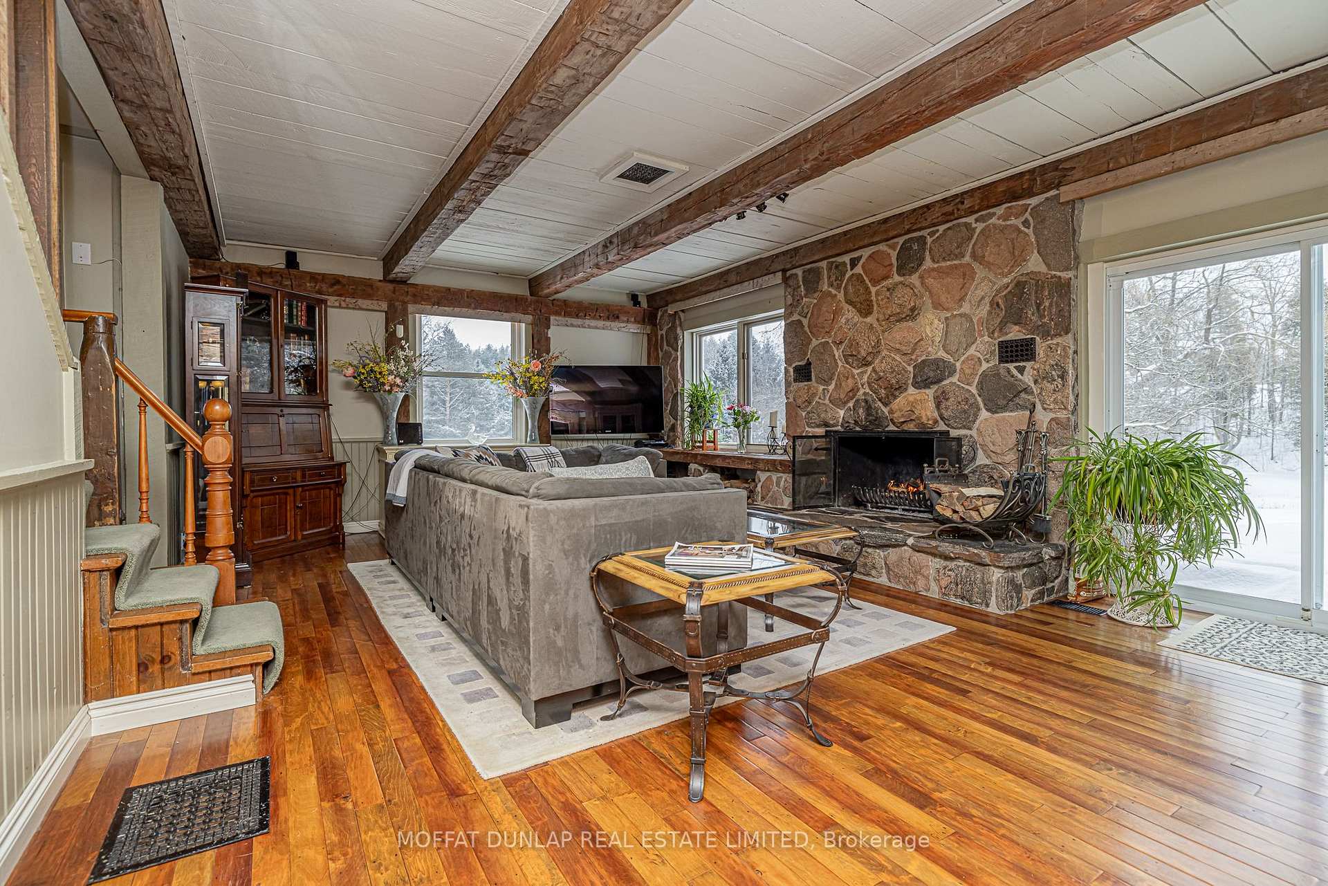 Photo 14 of 954498 7th Line EHS, Mono, Rural Mono — HOMEH