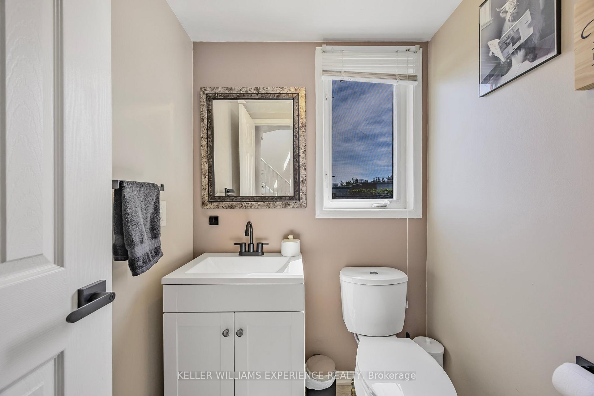 Photo 31 of 13 Sunset Place, Barrie, Holly — HOMEH