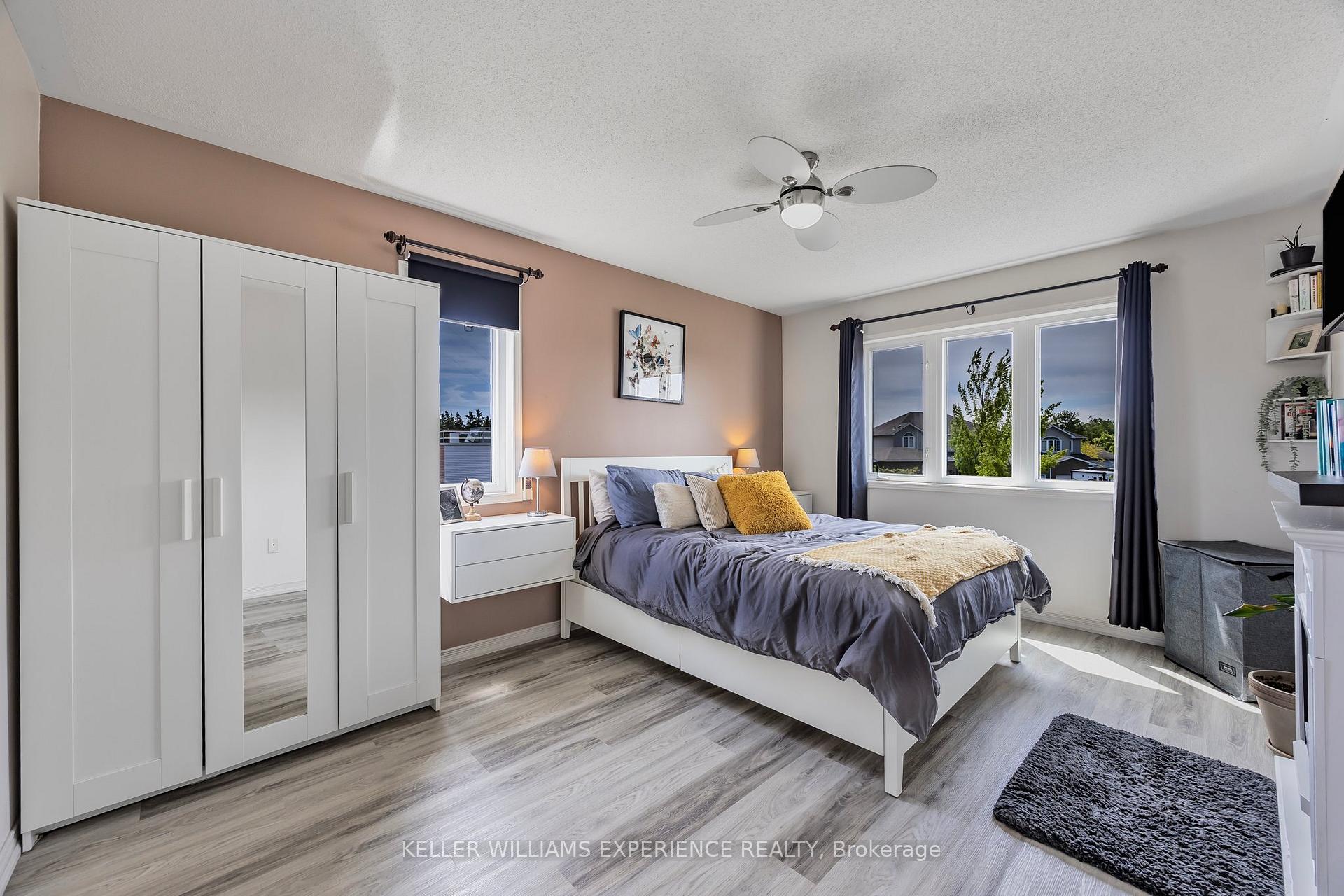 Photo 26 of 13 Sunset Place, Barrie, Holly — HOMEH