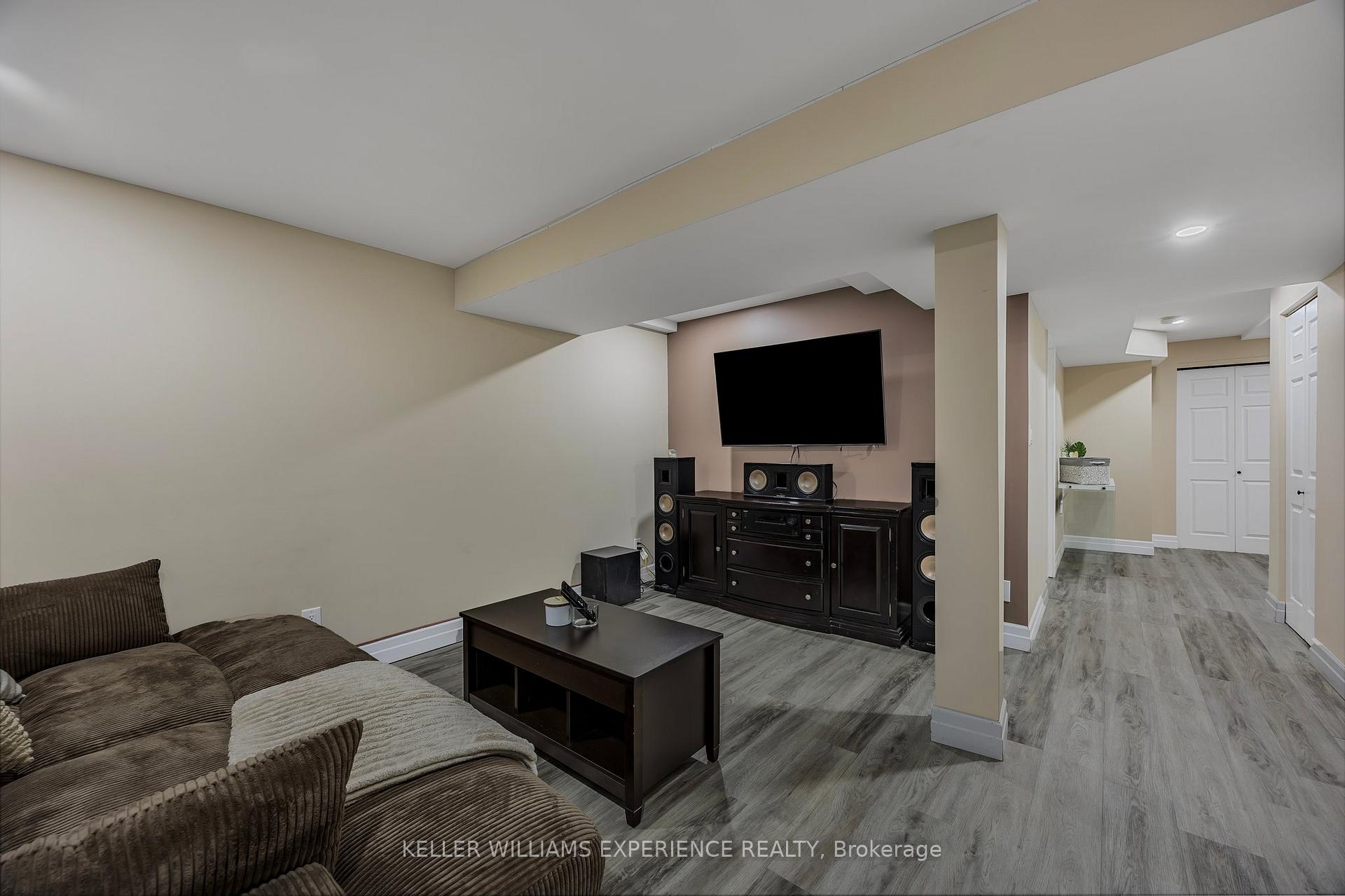 Photo 39 of 13 Sunset Place, Barrie, Holly — HOMEH