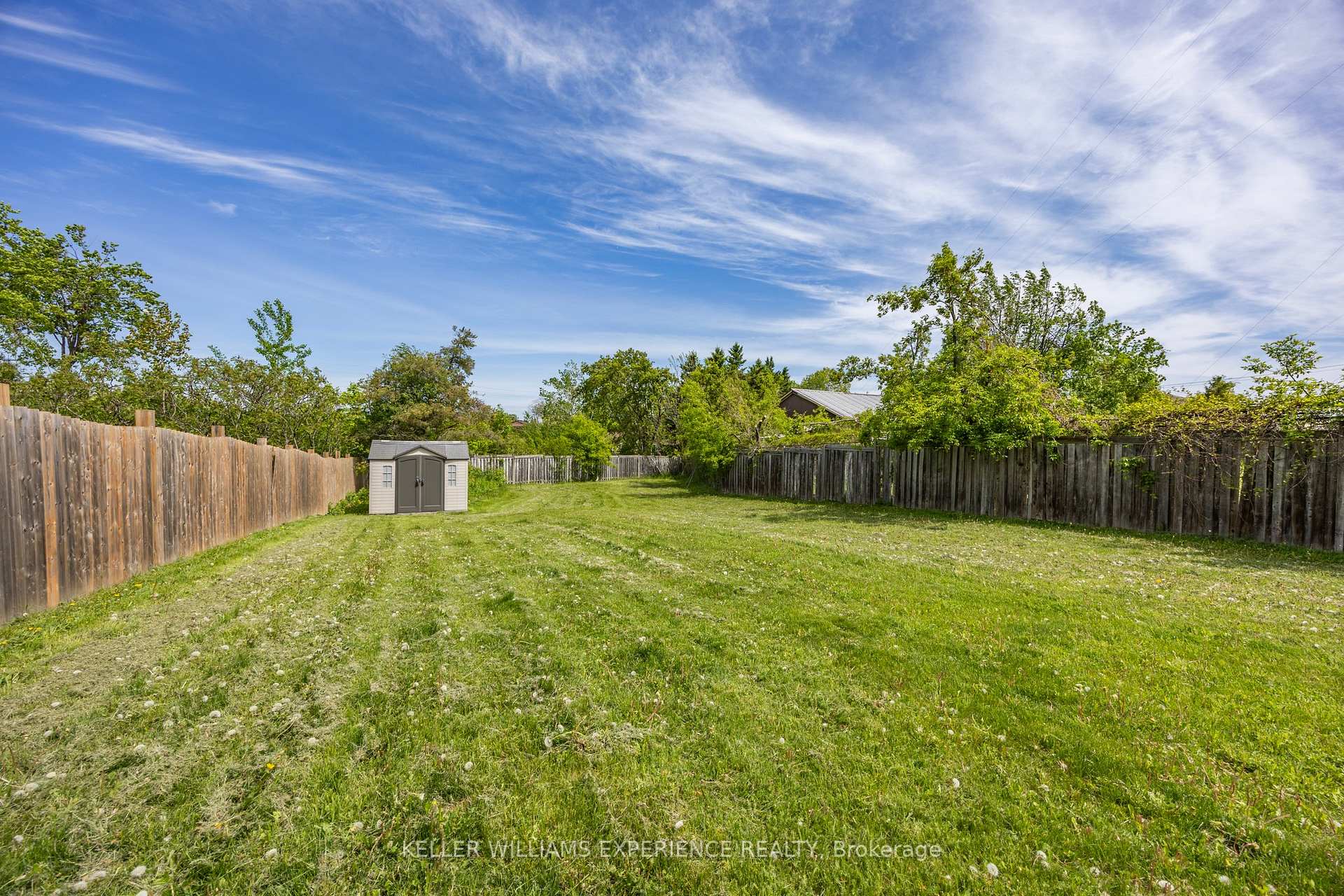 Photo 22 of 13 Sunset Place, Barrie, Holly — HOMEH