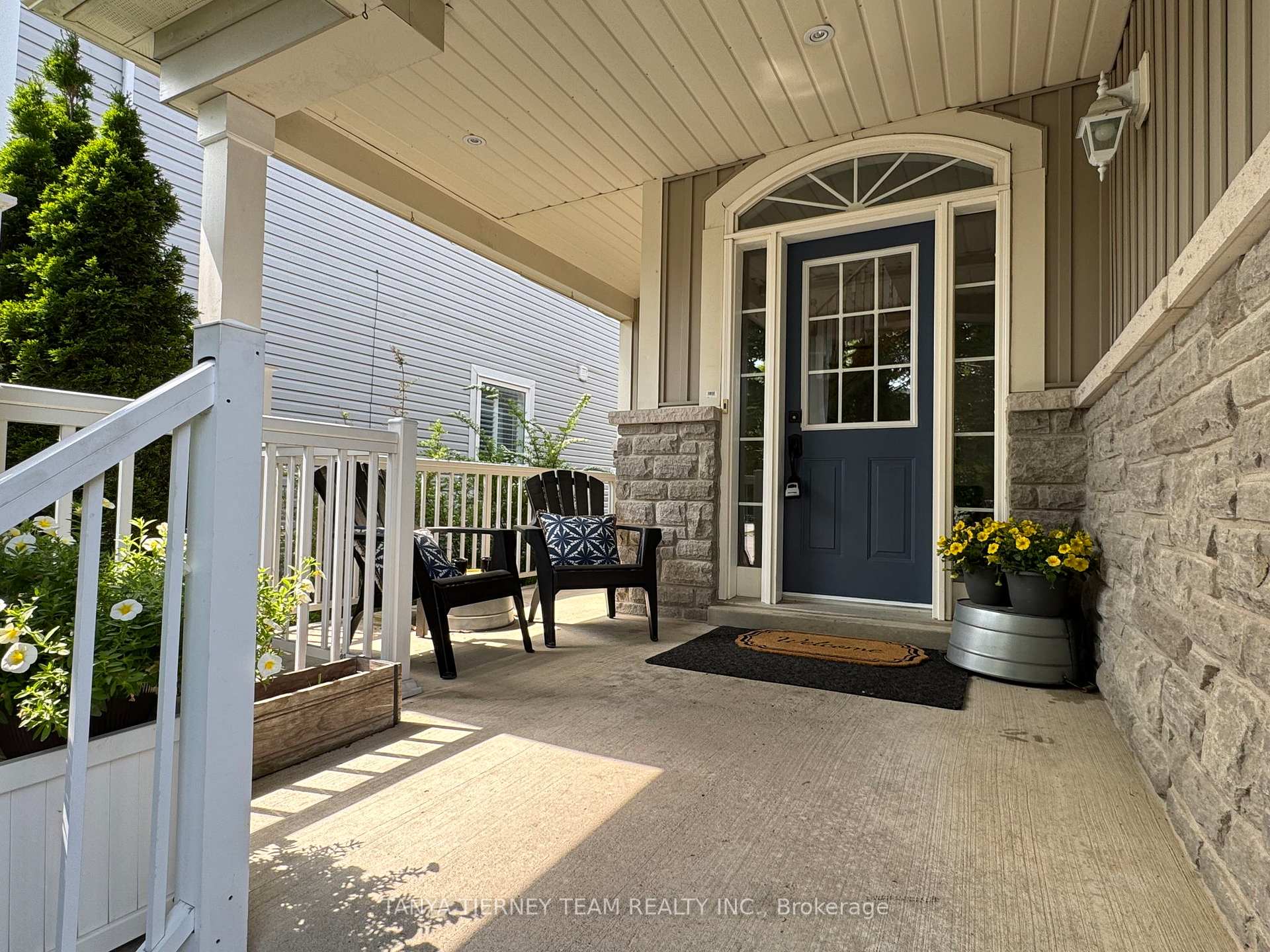 Photo 41 of 364 Carnwith Drive E, Whitby, Brooklin — HOMEH
