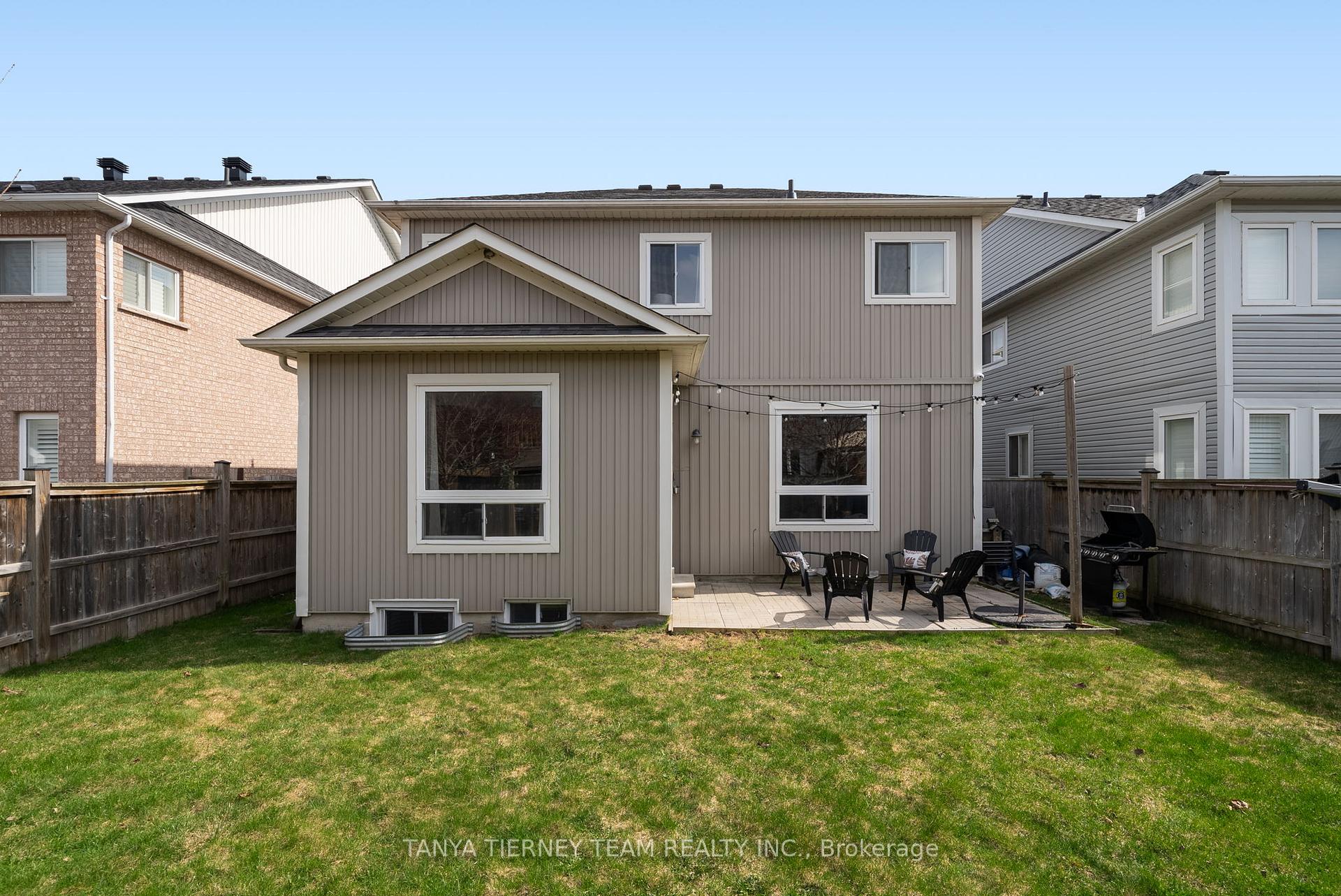 Photo 38 of 364 Carnwith Drive E, Whitby, Brooklin — HOMEH