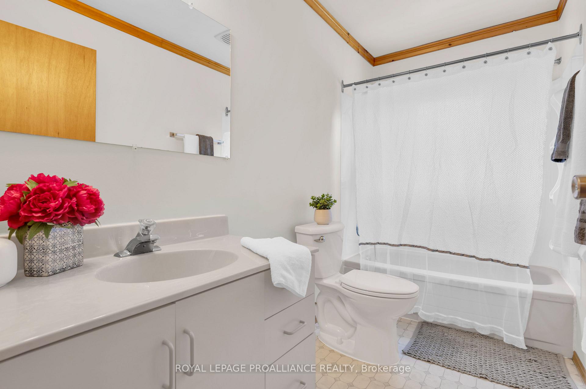 Photo 18 of 471 Elzevir Road, Tweed, Elzevir (Twp) — HOMEH