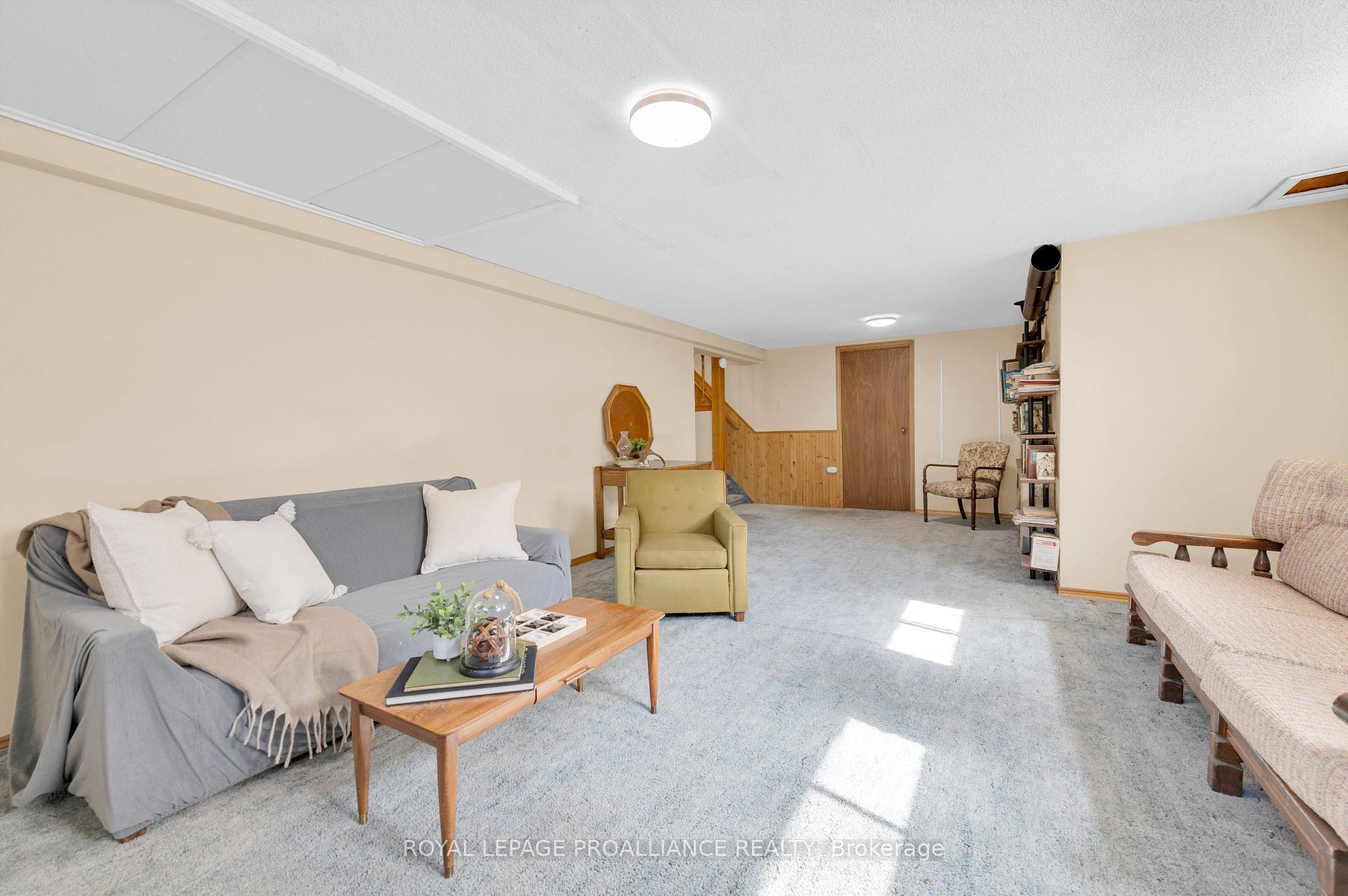 Photo 10 of 471 Elzevir Road, Tweed, Elzevir (Twp) — HOMEH
