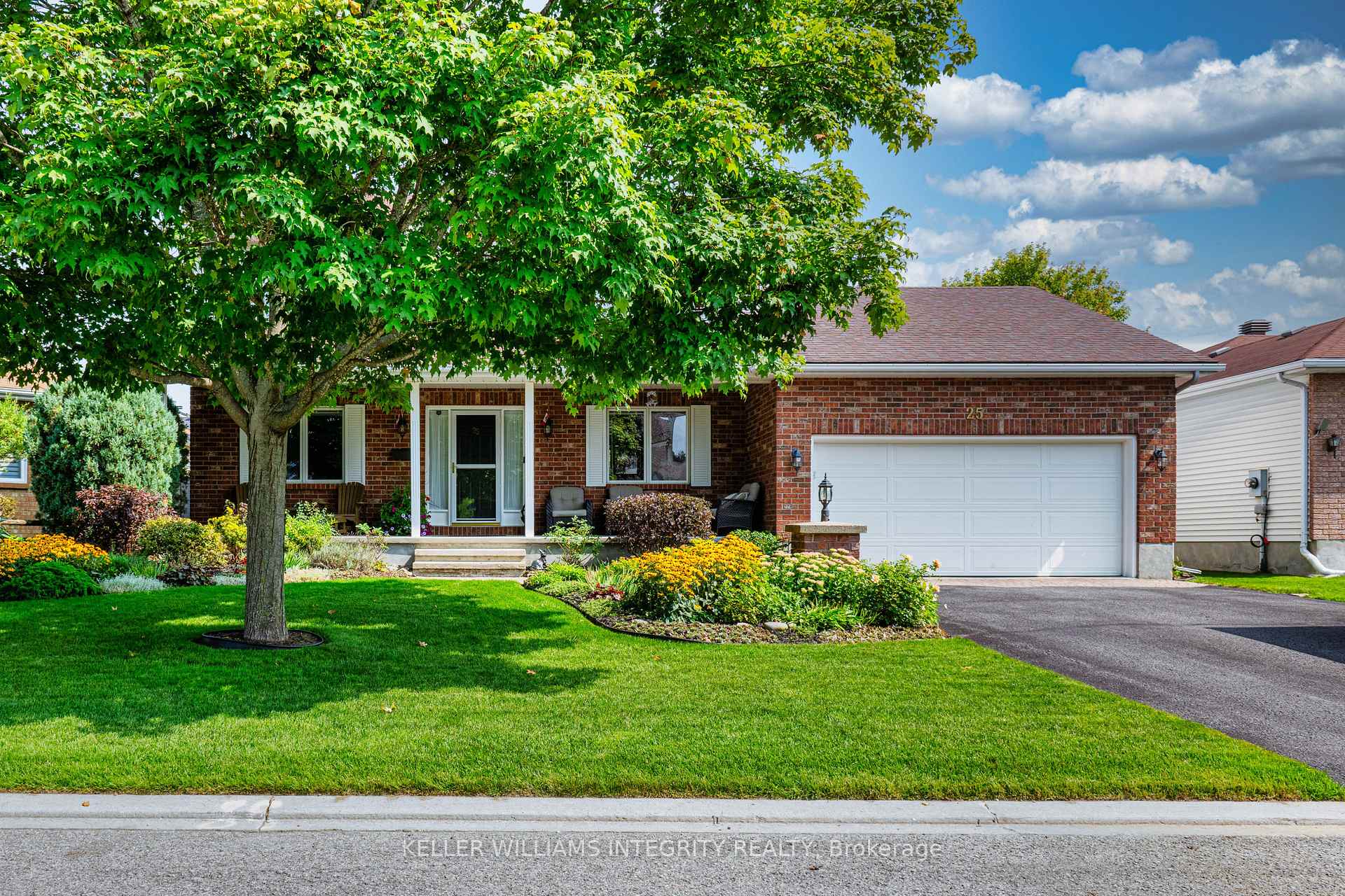 Photo 1 of 25 Jacqueline Crescent, Ottawa, Stittsville (Central) — HOMEH