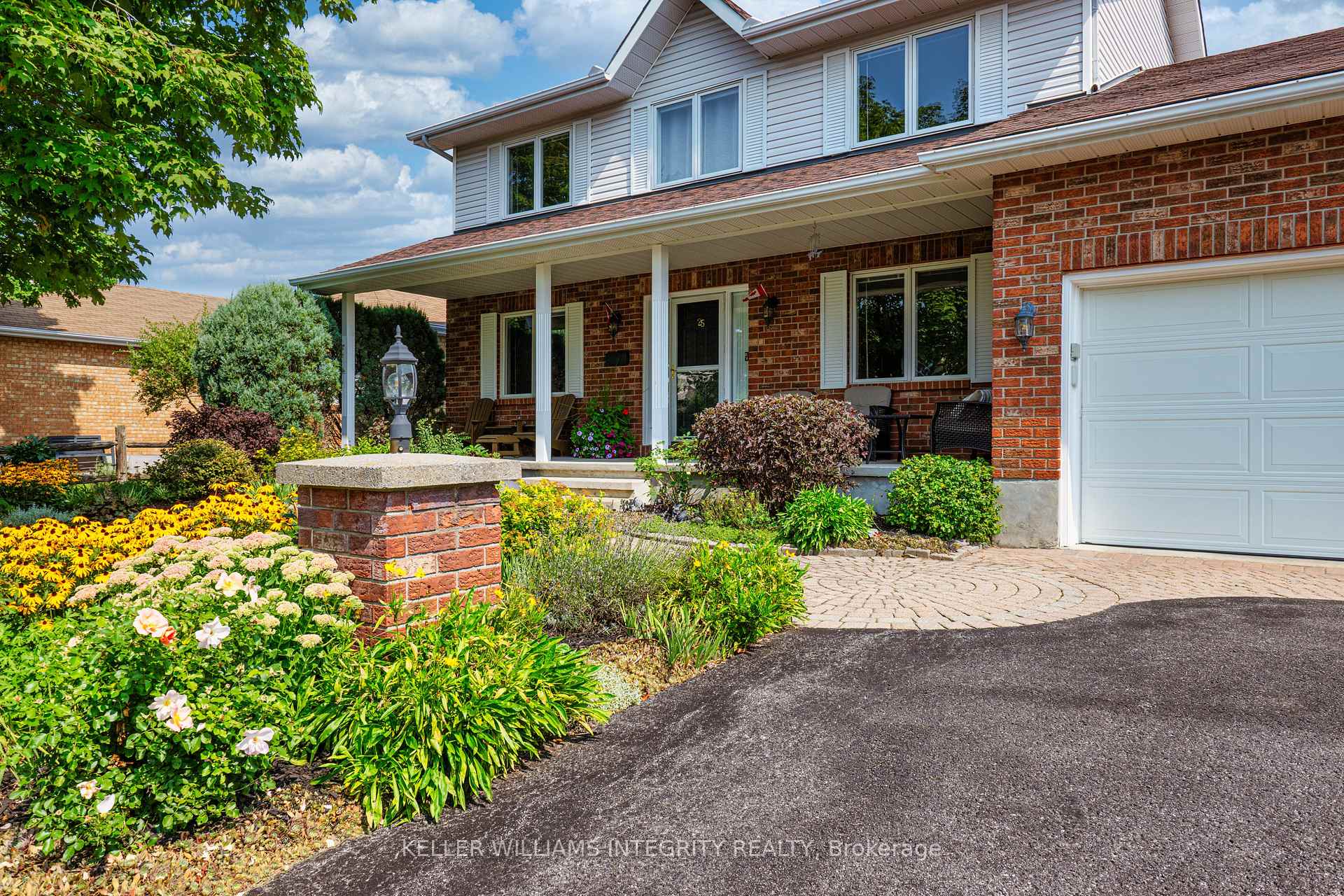 Photo 3 of 25 Jacqueline Crescent, Ottawa, Stittsville (Central) — HOMEH