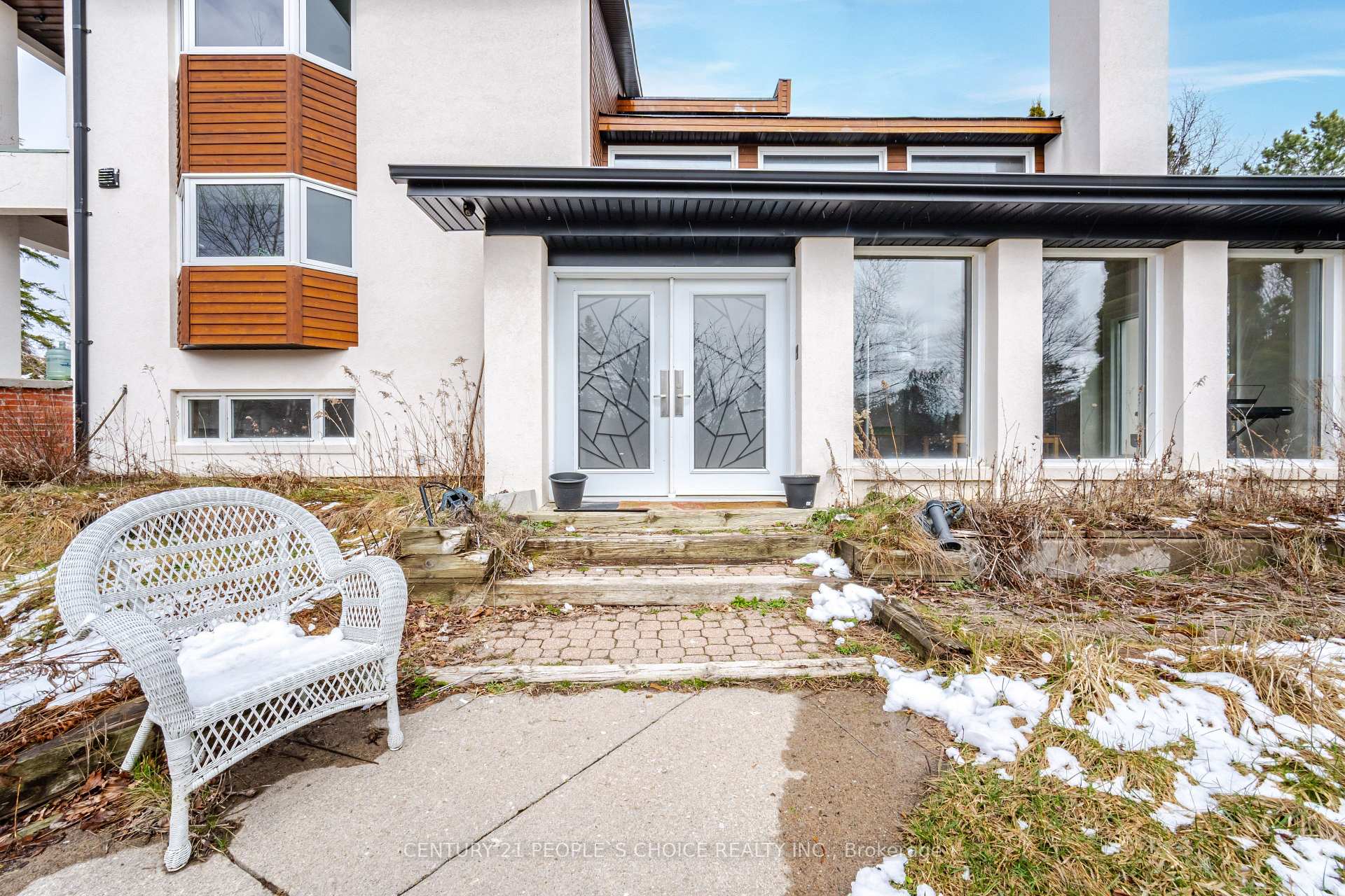 Photo 9 of 29 Bartley Drive, Caledon, Rural Caledon — HOMEH