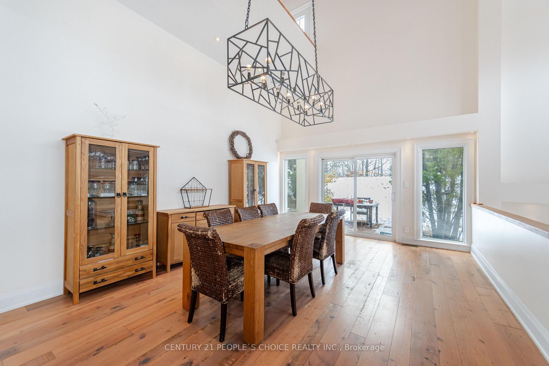 Photo 8 of 29 Bartley Drive, Caledon, Rural Caledon — HOMEH