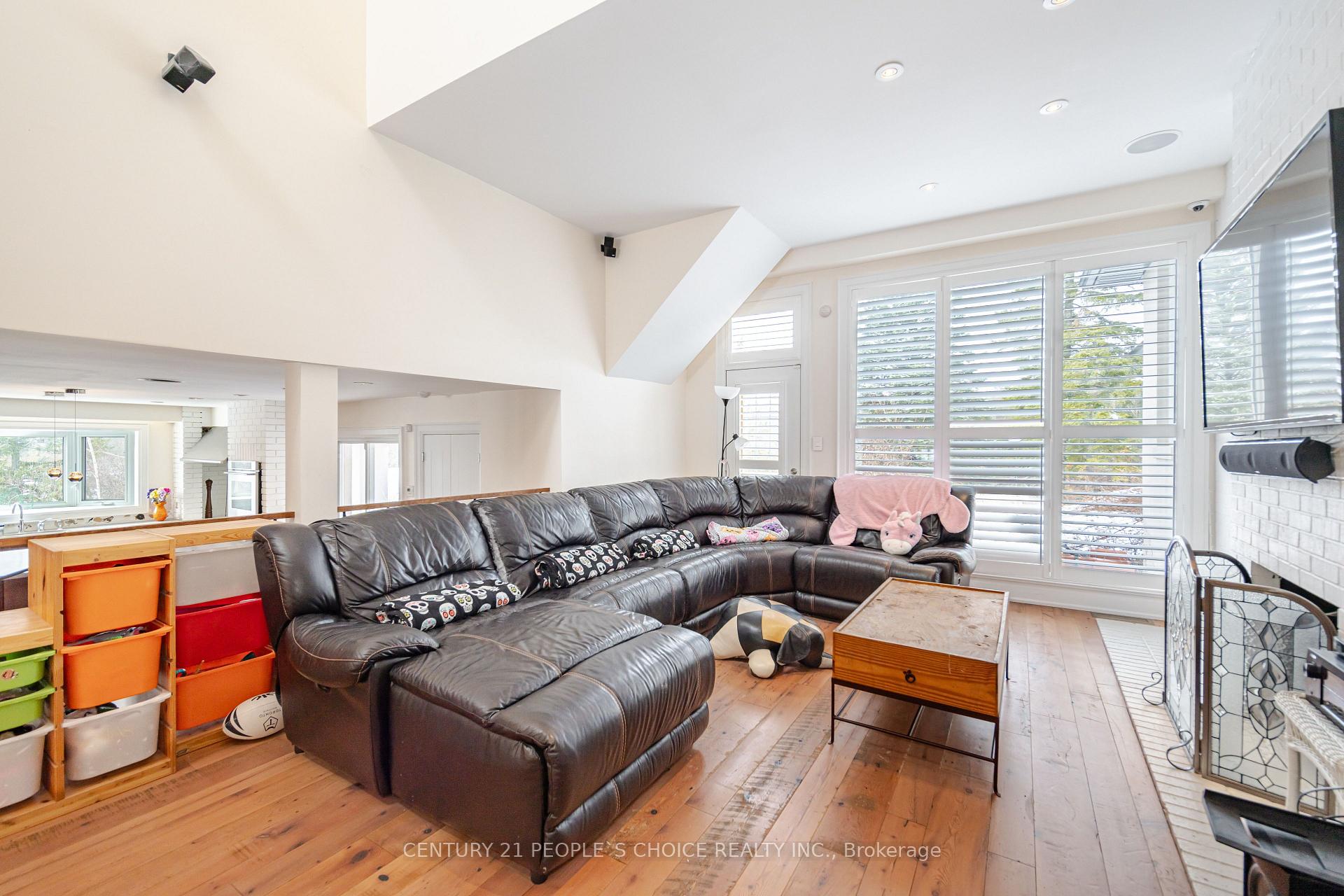 Photo 31 of 29 Bartley Drive, Caledon, Rural Caledon — HOMEH