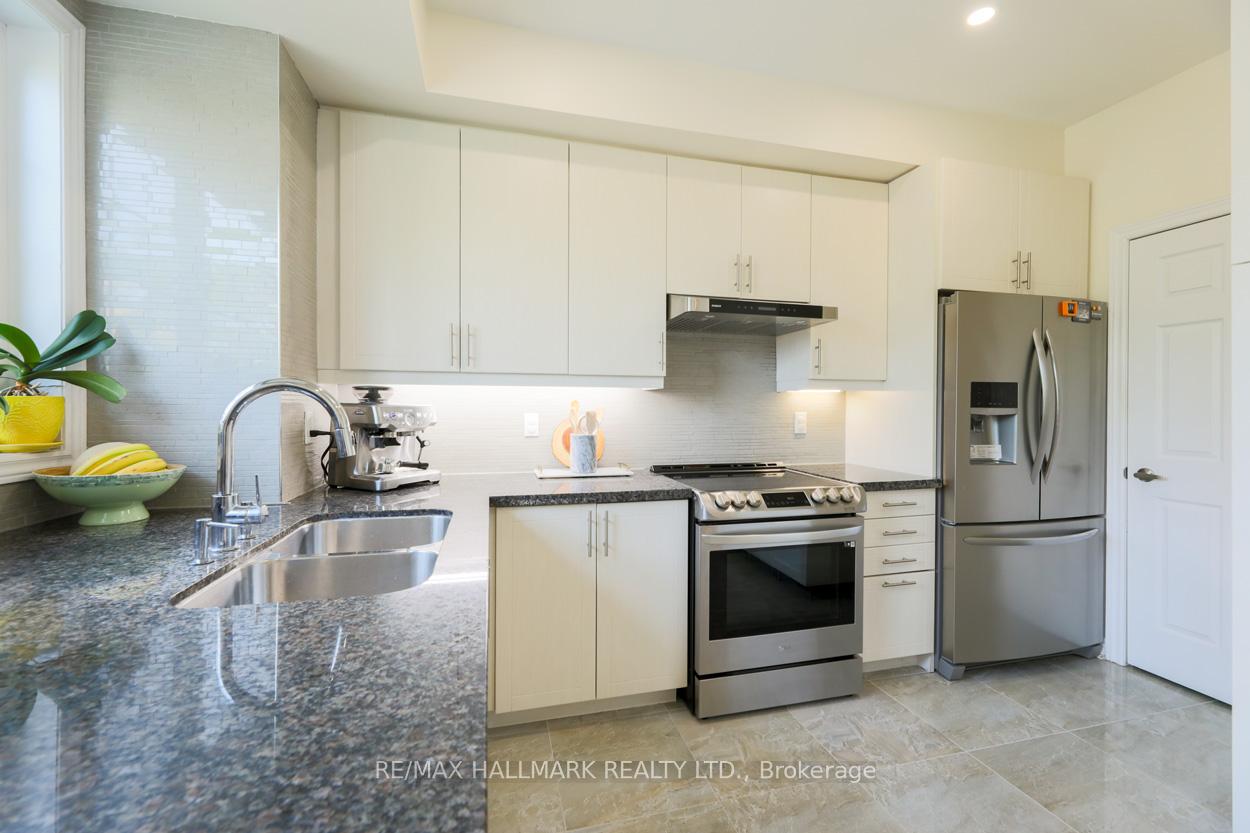 Photo 5 of 3757 B St Clair Avenue E, Scarborough, Cliffcrest — HOMEH