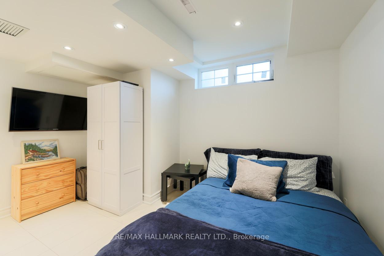 Photo 9 of 3757 B St Clair Avenue E, Scarborough, Cliffcrest — HOMEH