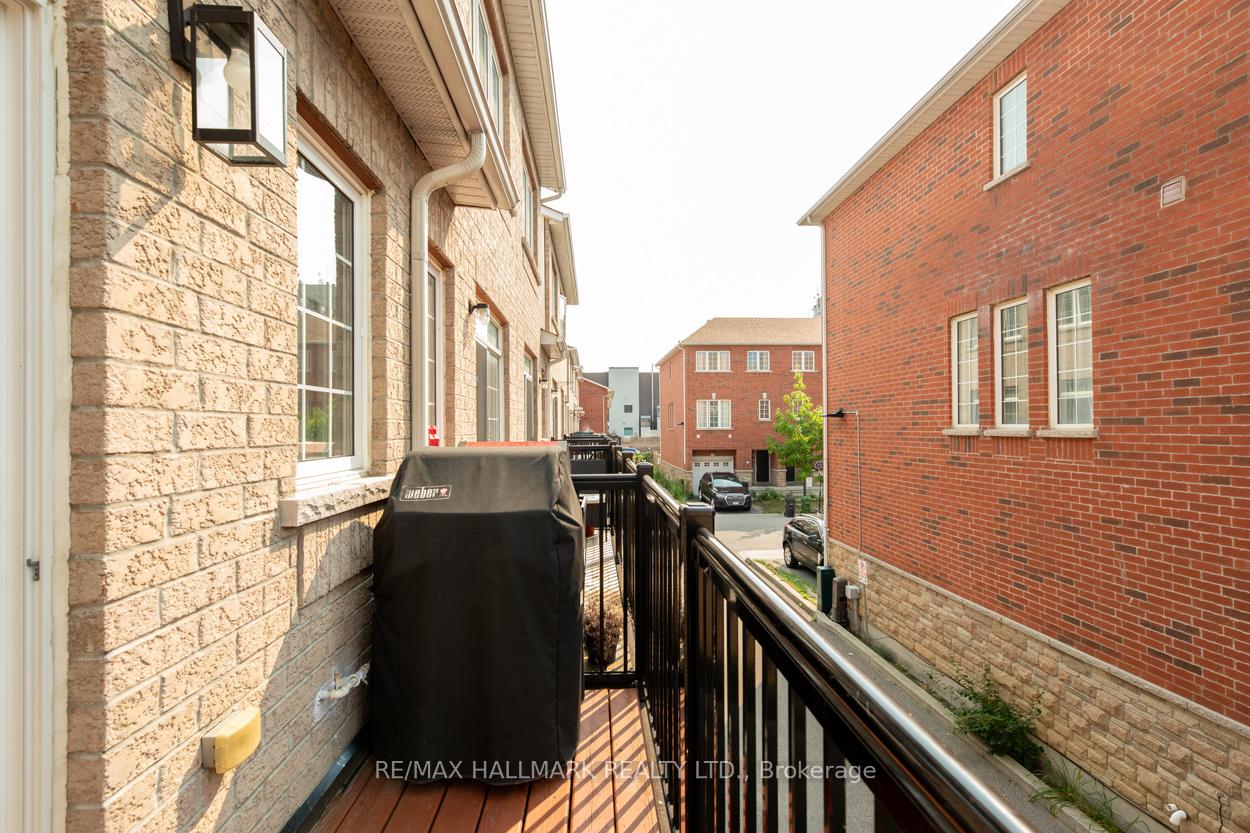 Photo 19 of 3757 B St Clair Avenue E, Scarborough, Cliffcrest — HOMEH