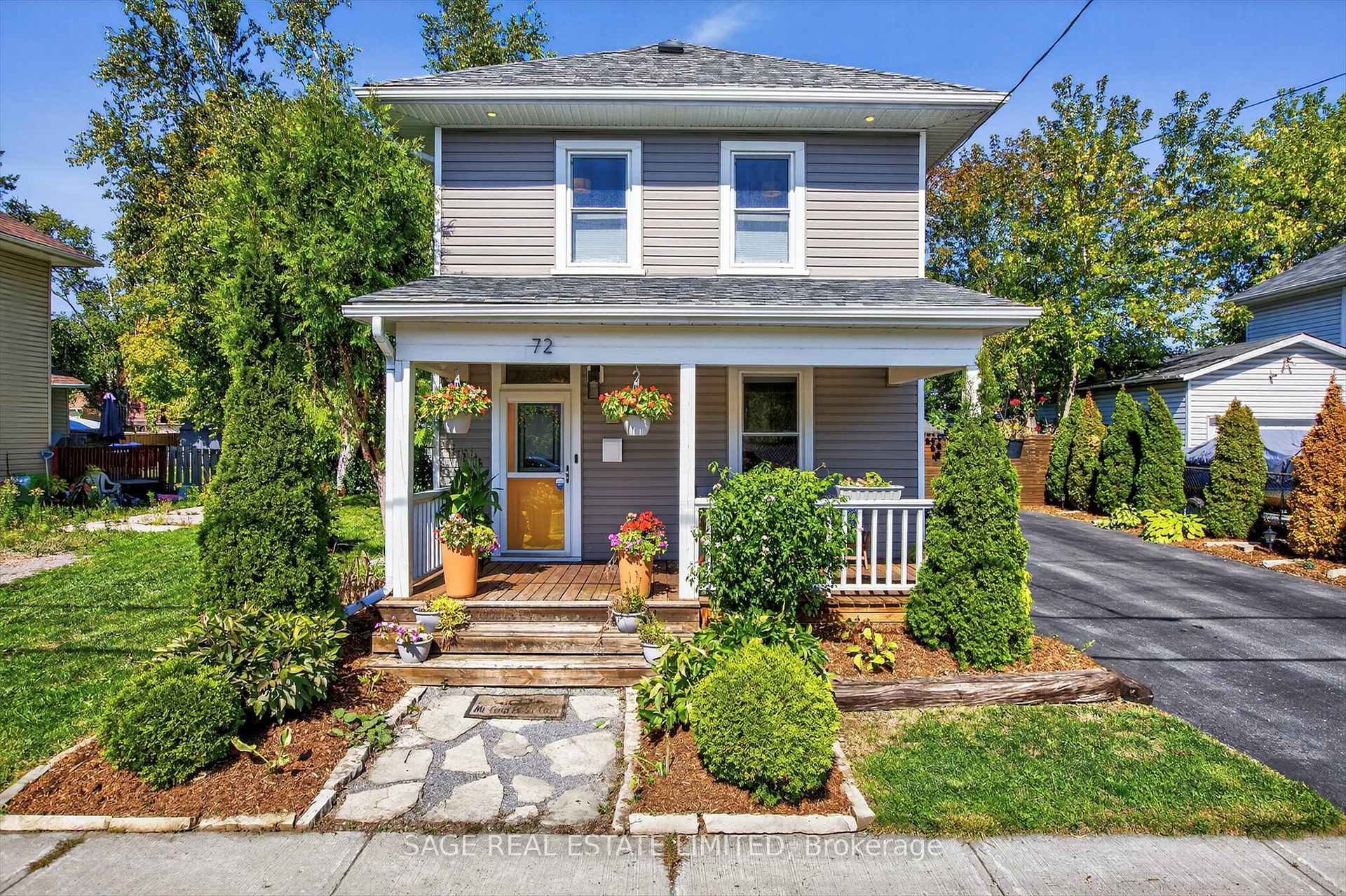 Photo 2 of 72 Victoria Avenue, Peterborough, Northcrest Ward 5 — HOMEH