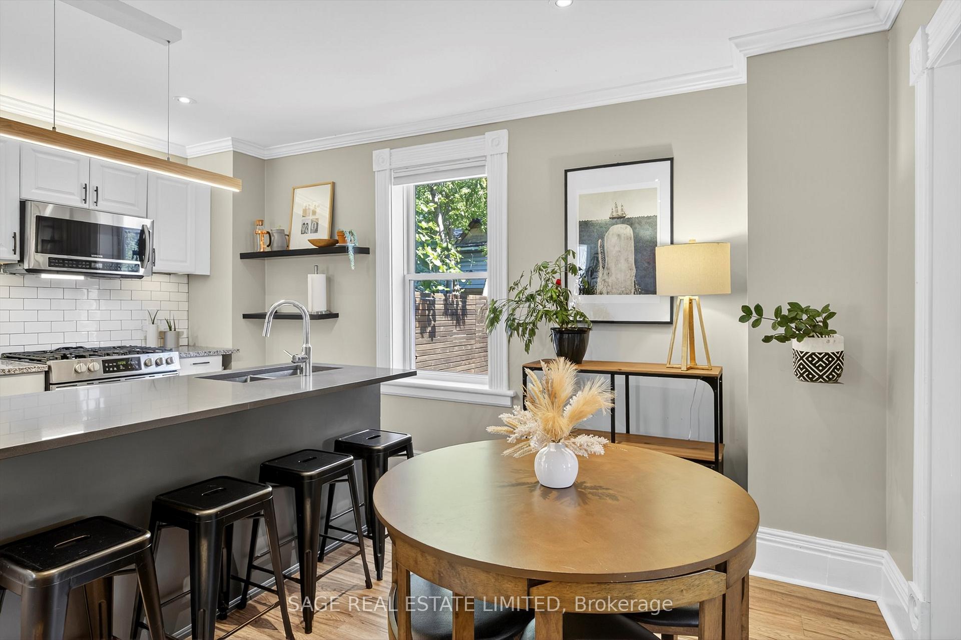 Photo 31 of 72 Victoria Avenue, Peterborough, Northcrest Ward 5 — HOMEH