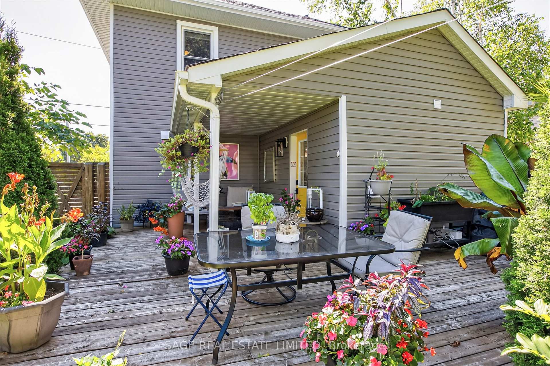 Photo 26 of 72 Victoria Avenue, Peterborough, Northcrest Ward 5 — HOMEH