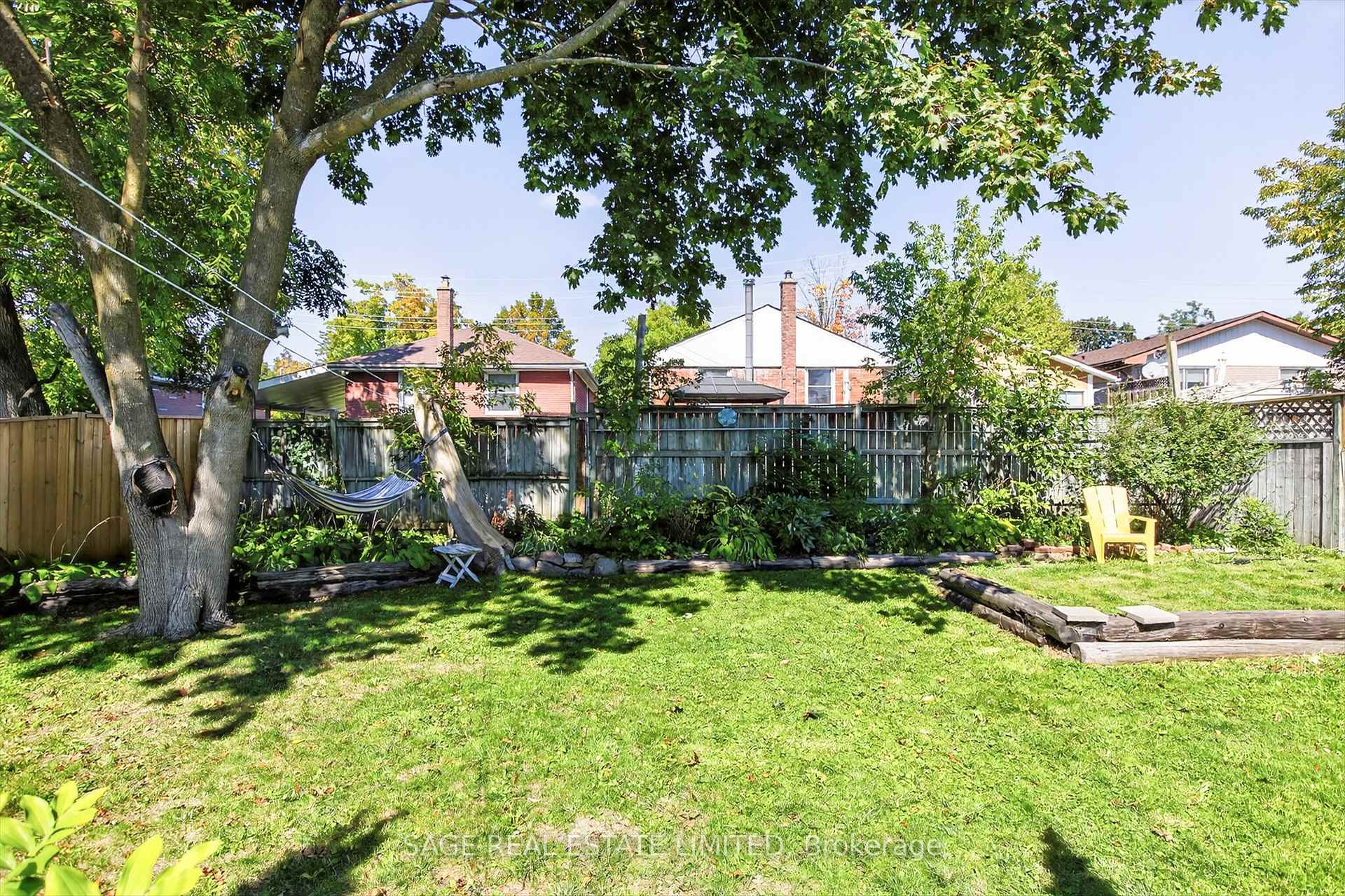 Photo 44 of 72 Victoria Avenue, Peterborough, Northcrest Ward 5 — HOMEH