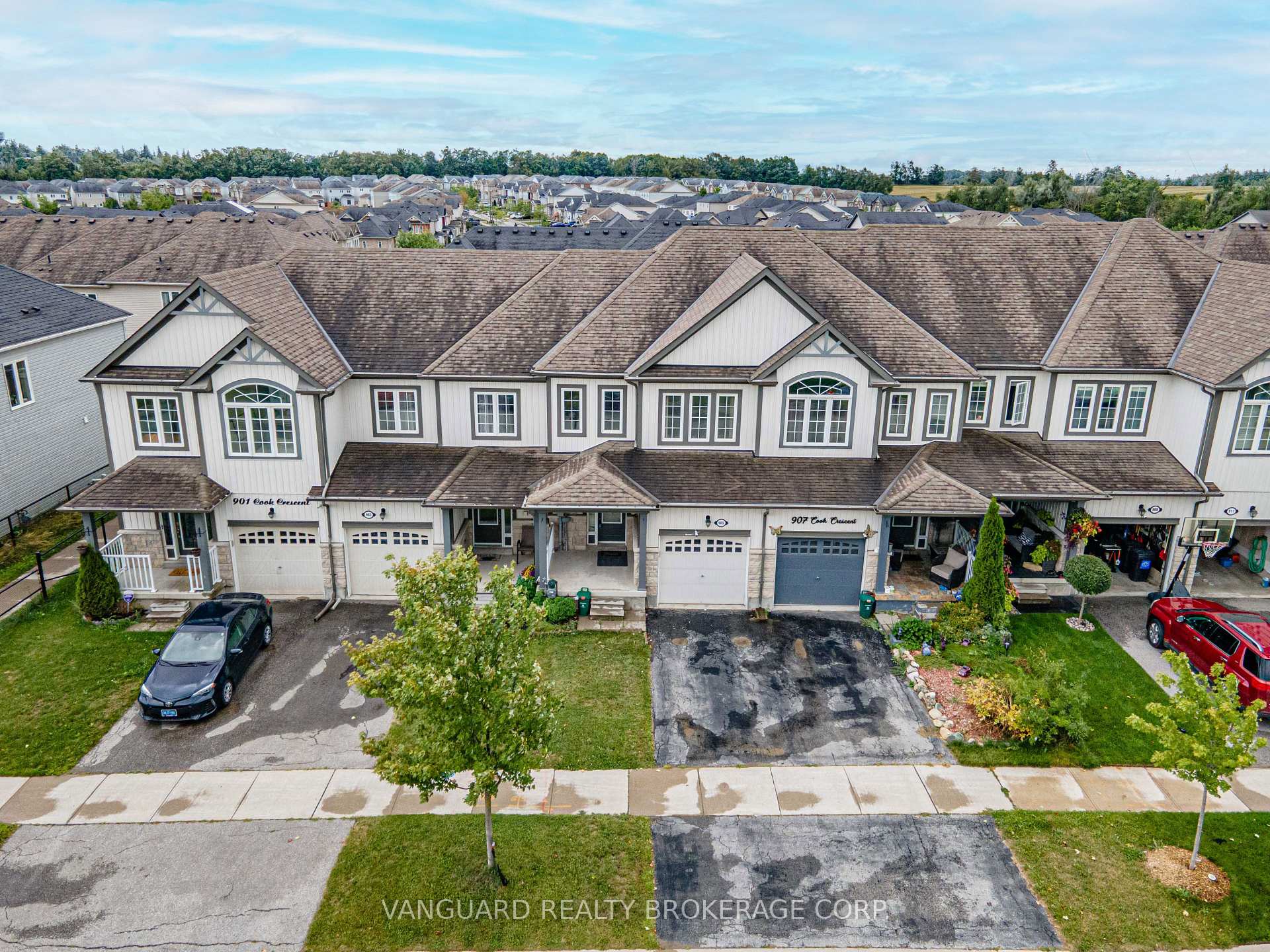 Photo 33 of 905 Cook Crescent, Shelburne — HOMEH