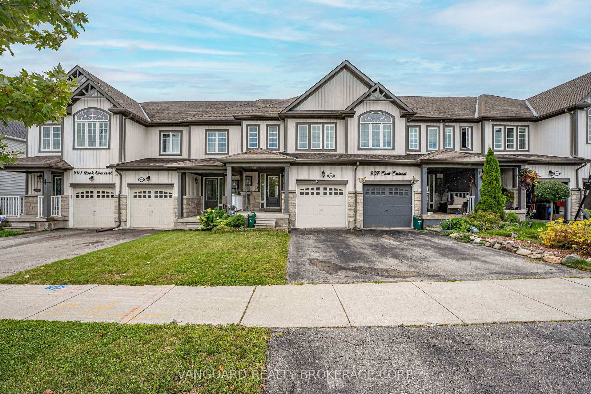 Photo 24 of 905 Cook Crescent, Shelburne — HOMEH