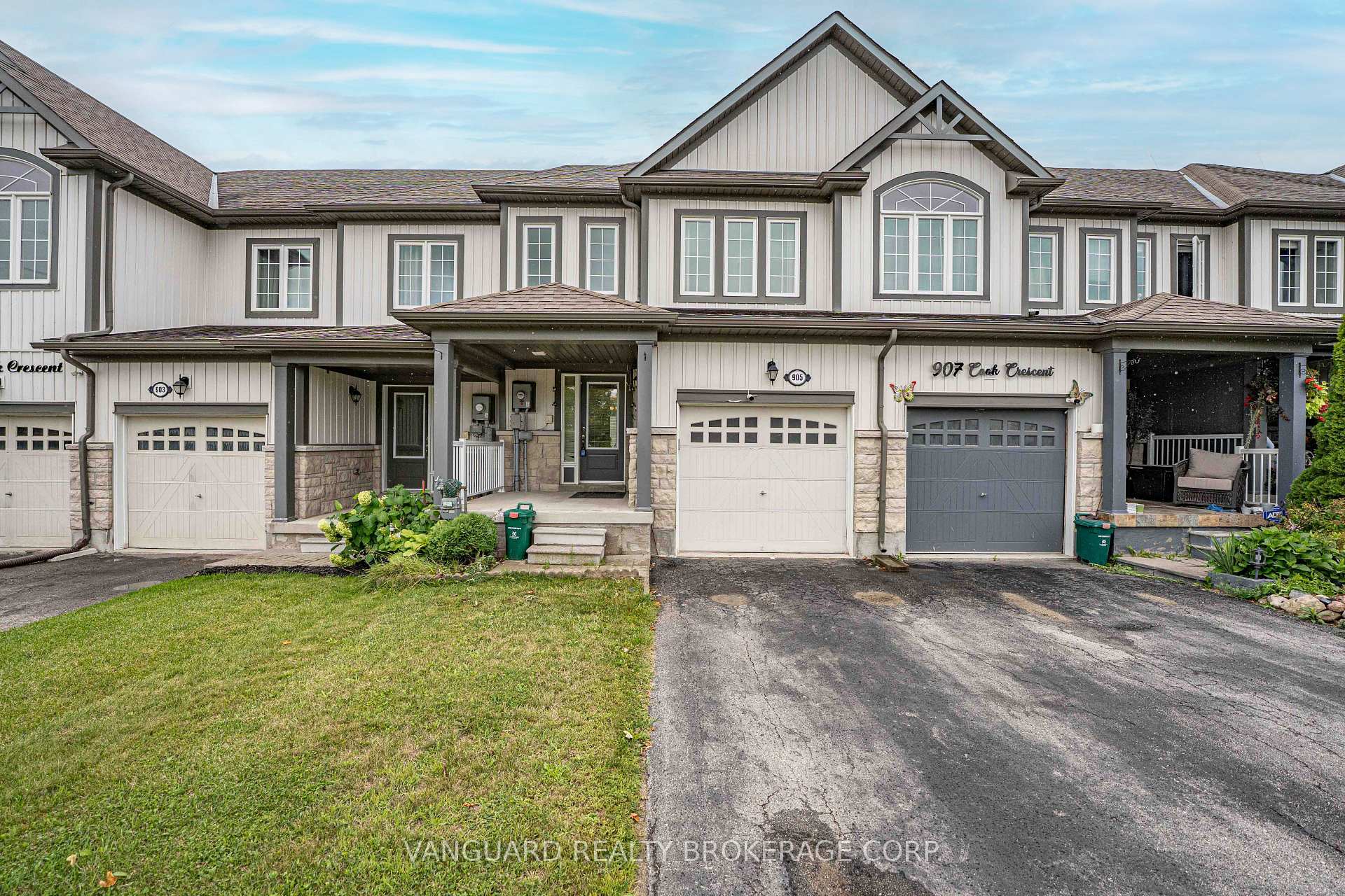 Photo 5 of 905 Cook Crescent, Shelburne — HOMEH