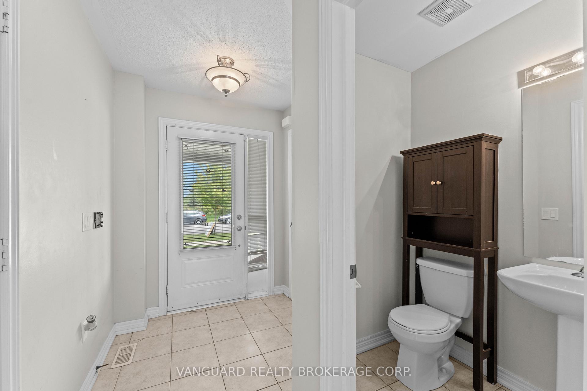 Photo 23 of 905 Cook Crescent, Shelburne — HOMEH