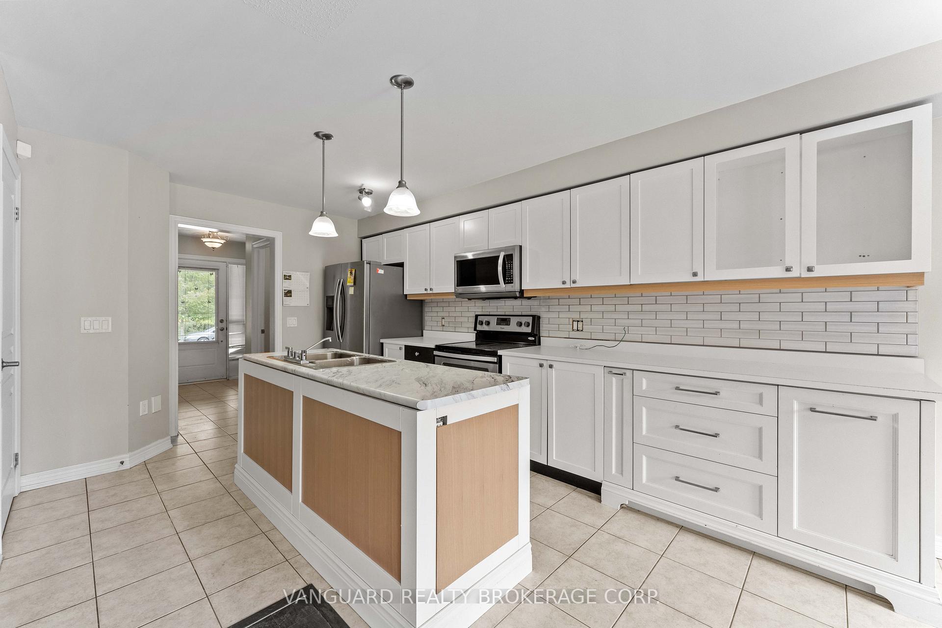 Photo 19 of 905 Cook Crescent, Shelburne — HOMEH