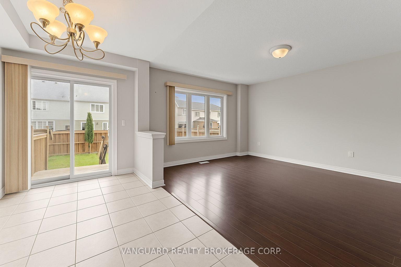 Photo 11 of 905 Cook Crescent, Shelburne — HOMEH
