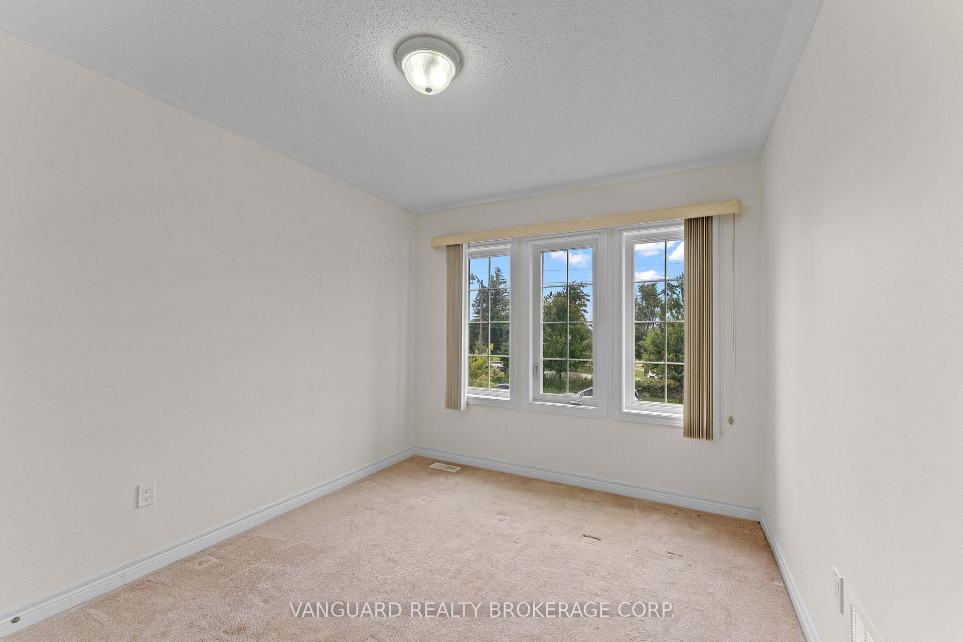 Photo 27 of 905 Cook Crescent, Shelburne — HOMEH