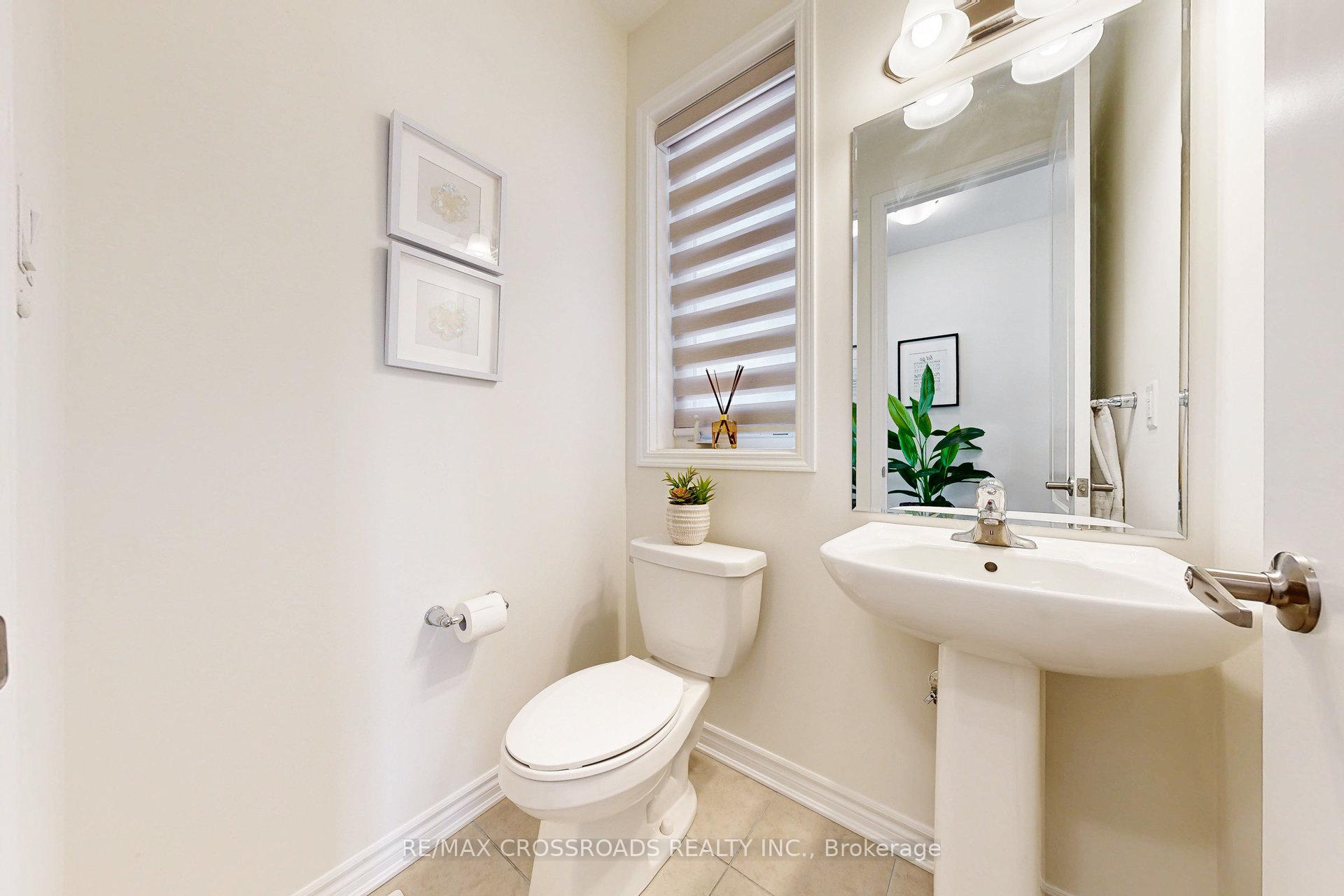 Photo 9 of 15 Littlebeck Crescent, Whitby, Rural Whitby — HOMEH