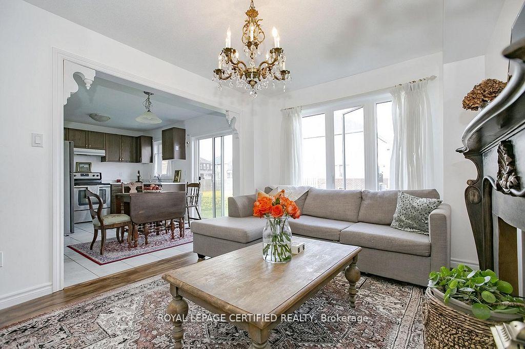 Photo 9 of 102 Elm Street, Southgate — HOMEH